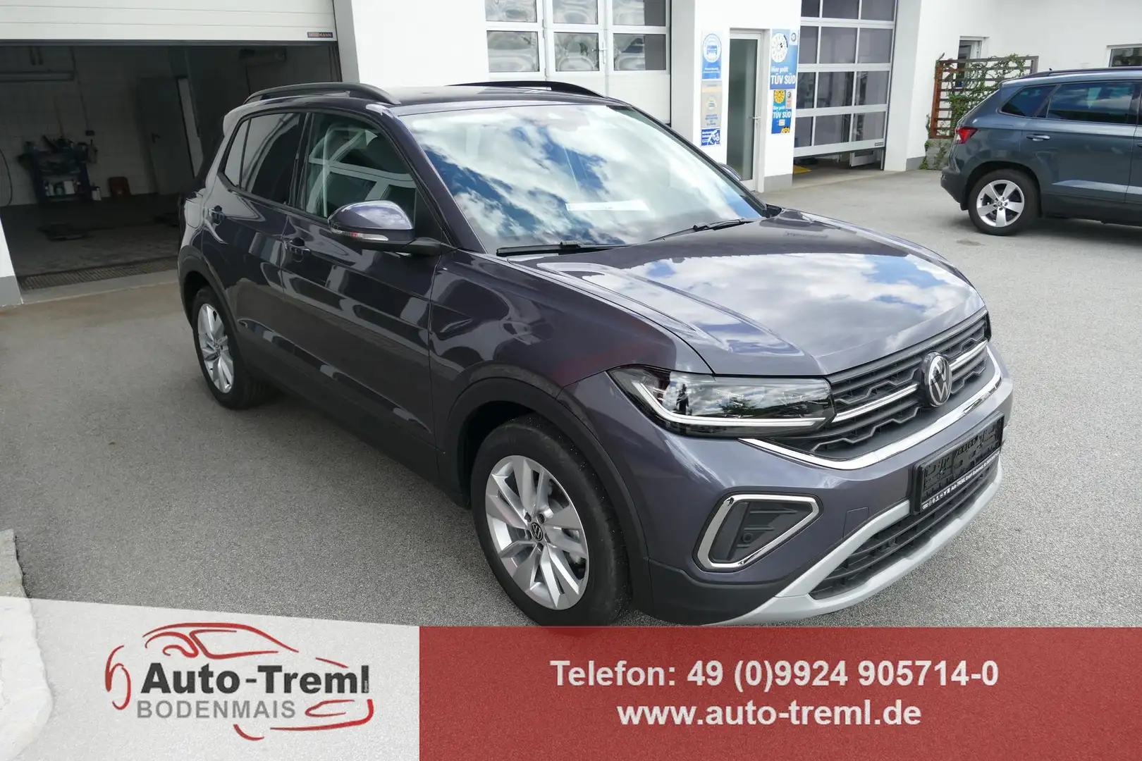 Volkswagen T-Cross Life Plus 1.5 TSI DSG 150 PS Matrix Kamera 17"A... Gris - 1