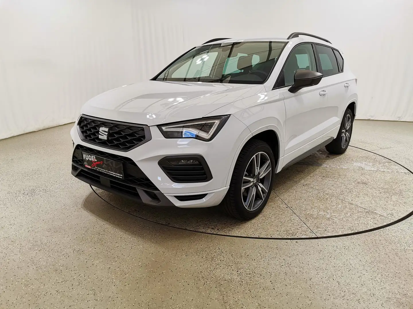 SEAT Ateca 1.5 TSI DSG FR-Line virt.Cock.|Navi|ACC Білий - 2