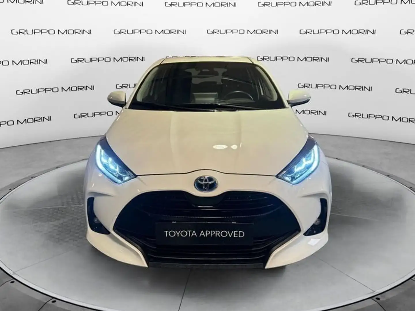 Toyota Yaris 1.5 Hybrid 5 porte Trend Bianco - 2