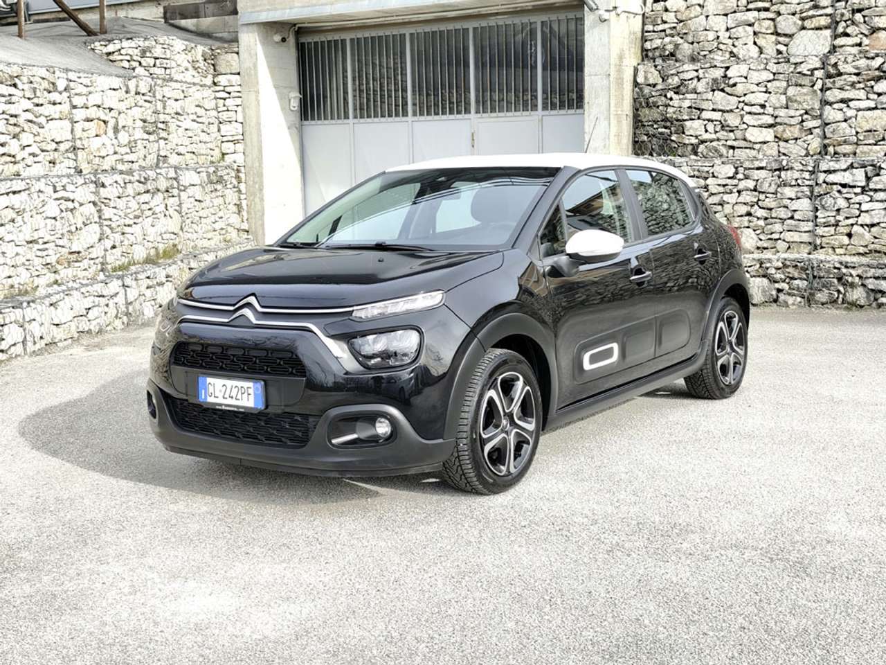 Citroen C3 C3 III 2017 1.2 puretech Shine s