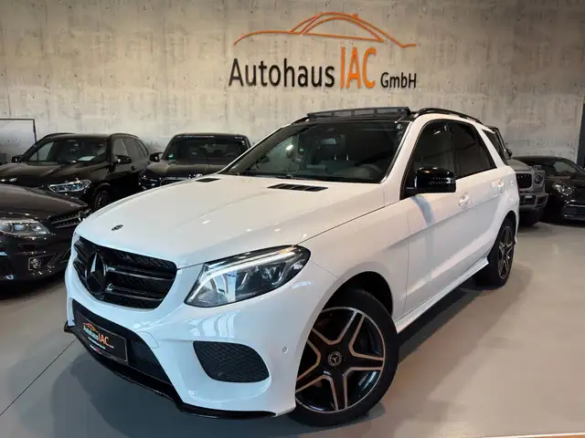 Mercedes-Benz GLE 400 GLE/400/4Matic/PANO/AMG/AHK/NAVI/RFK/LED/LEDER