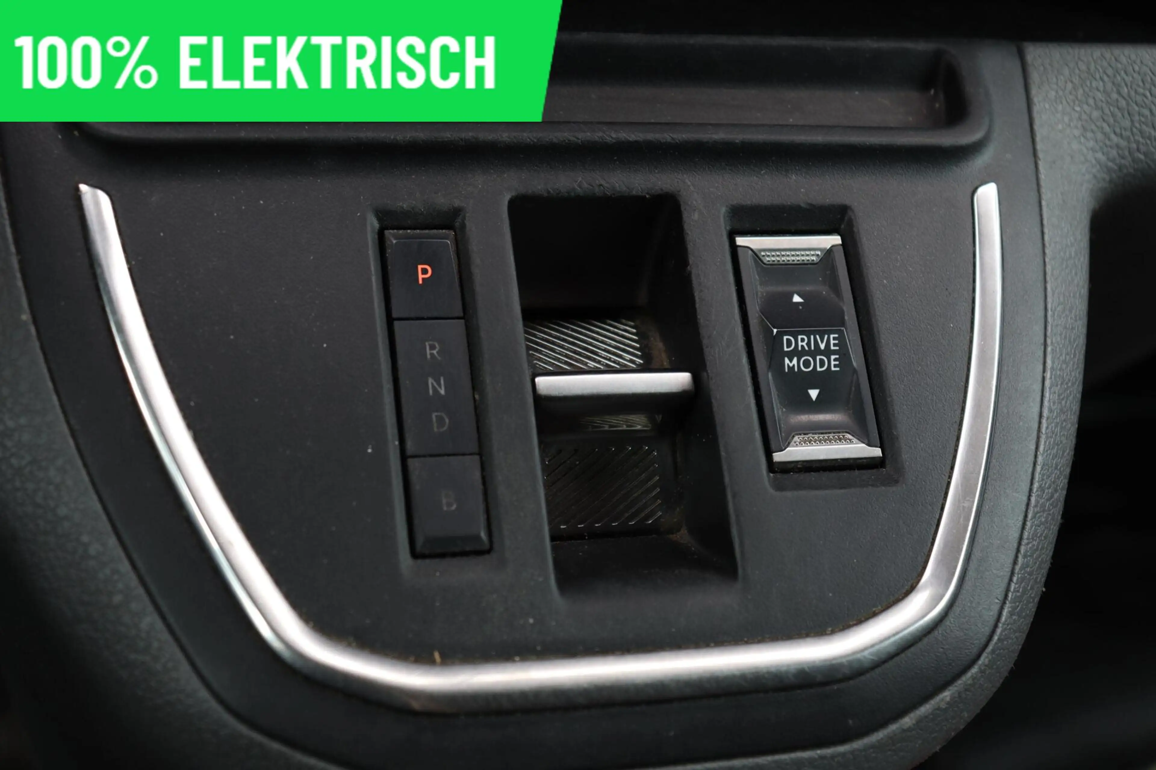 Peugeot e-Expert Long 75 kWh l NAVI l CLIMA l 360 CAMERA l HEAD UP — photo 9