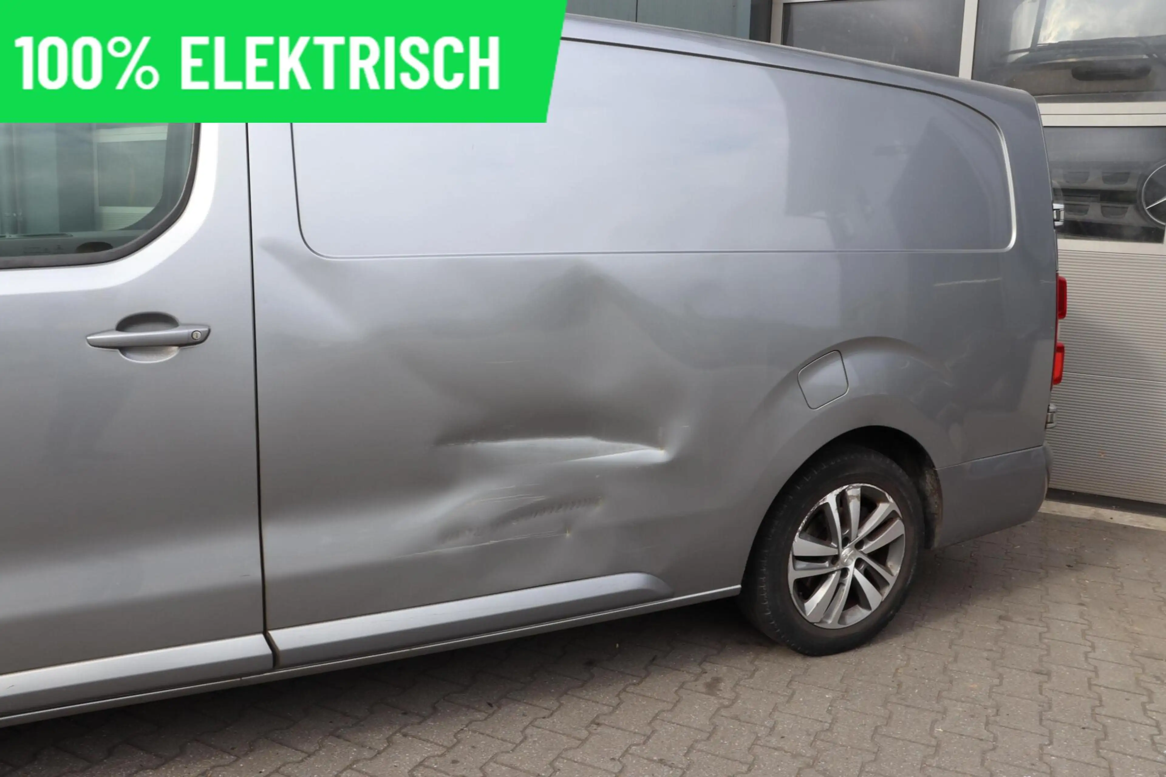 Peugeot e-Expert Long 75 kWh l NAVI l CLIMA l 360 CAMERA l HEAD UP — photo 37