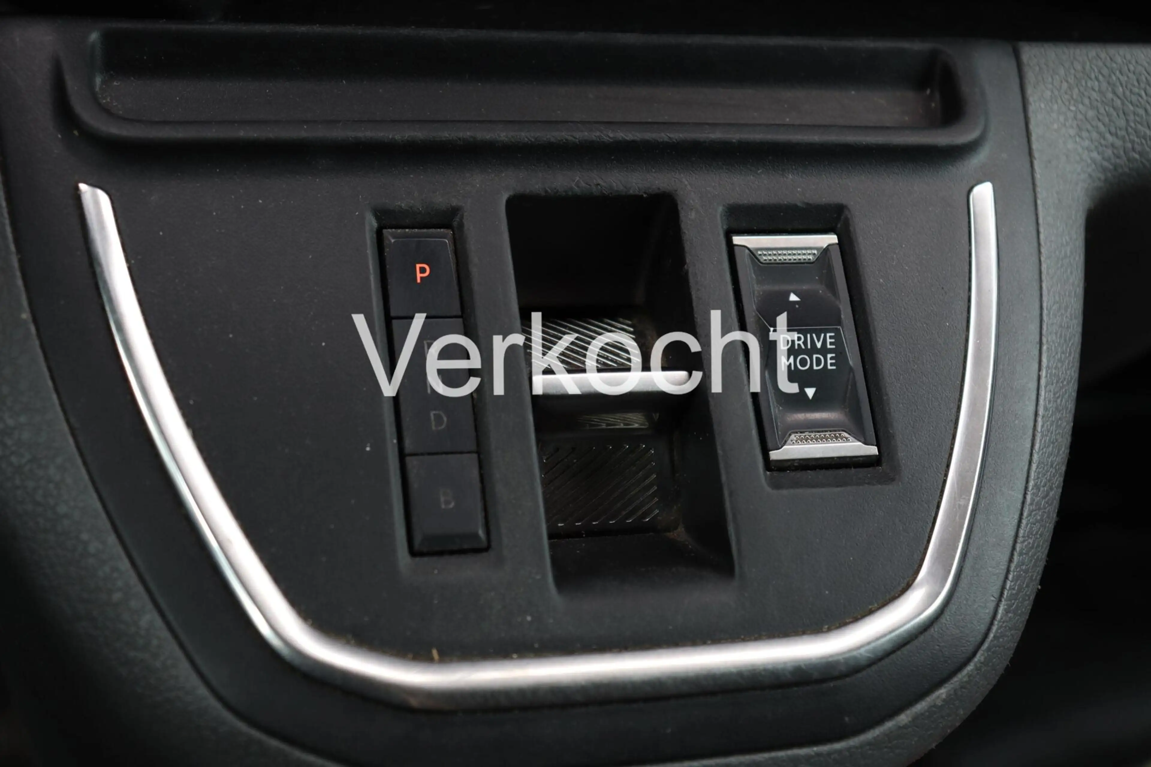 Peugeot e-Expert Long 75 kWh l NAVI l CLIMA l 360 CAMERA l HEAD UP — photo 9
