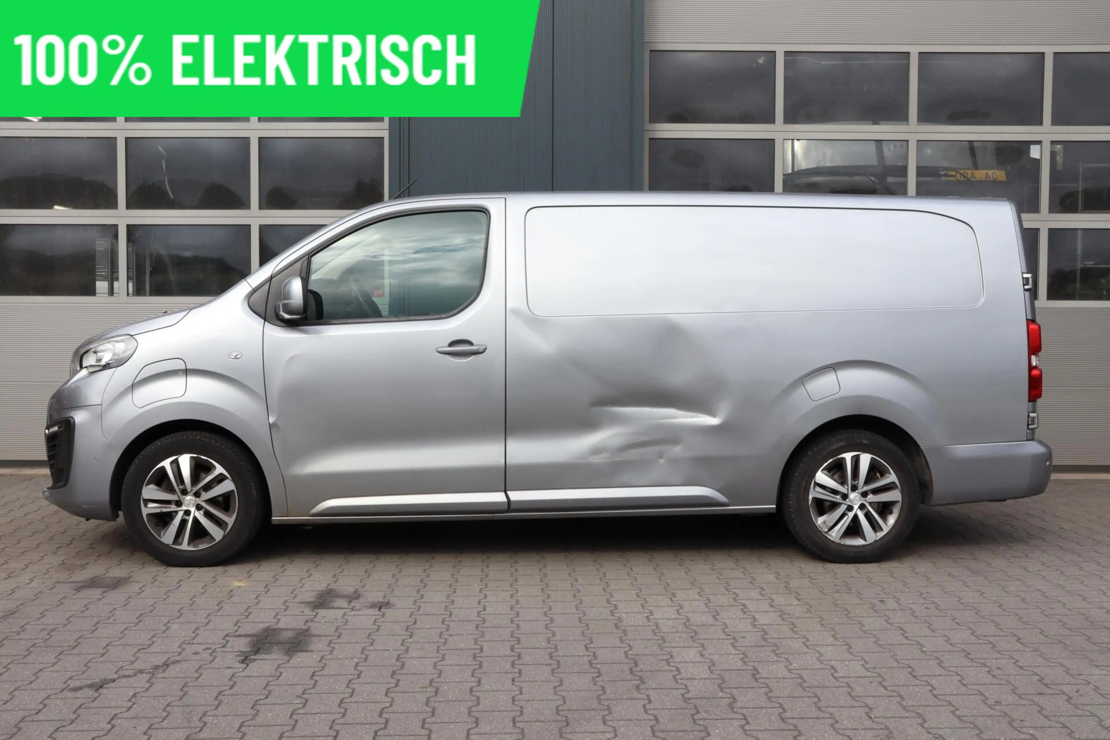 Peugeot e-Expert Long 75 kWh l NAVI l CLIMA l 360 CAMERA l HEAD UP — photo 14