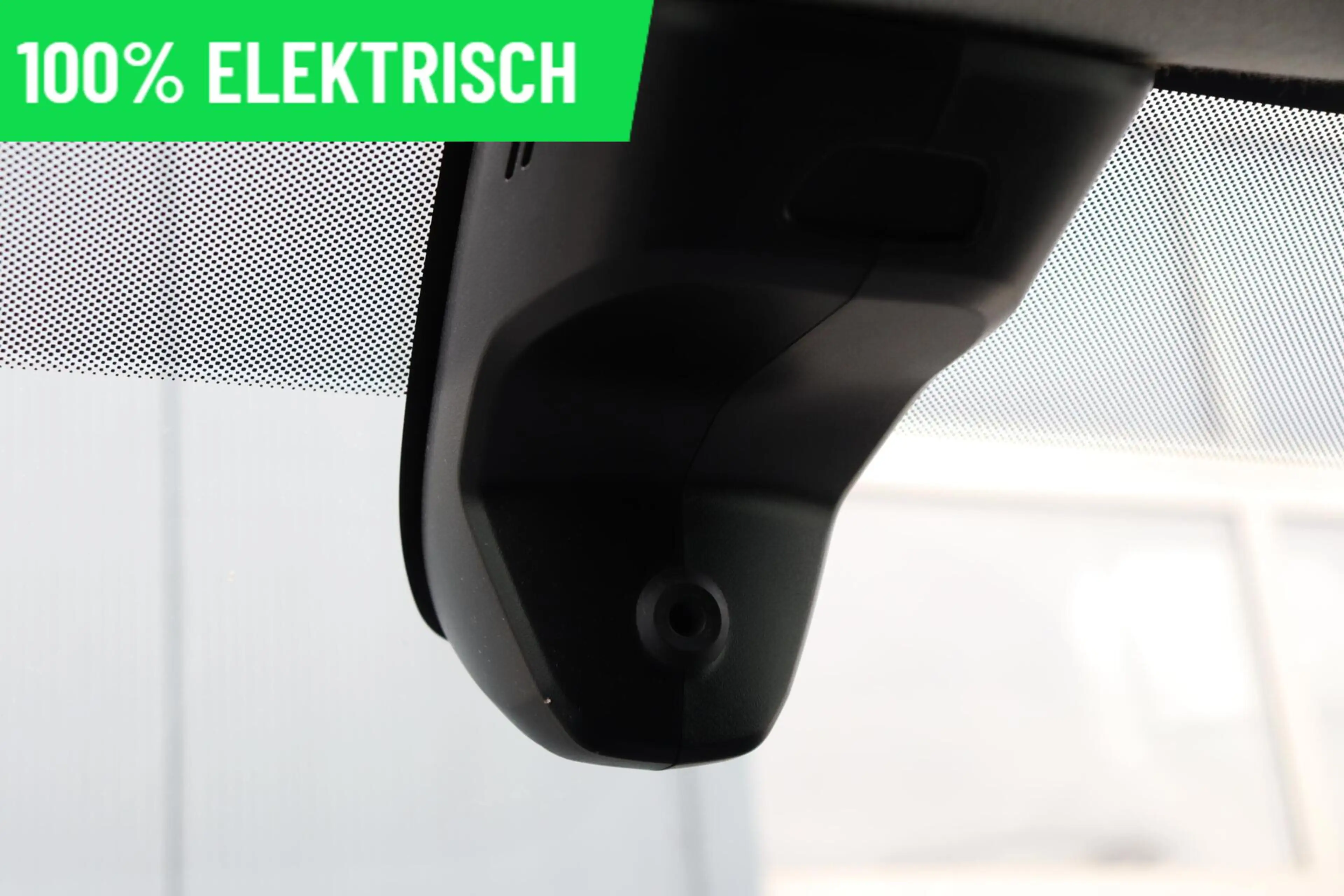Peugeot e-Expert Long 75 kWh l NAVI l CLIMA l 360 CAMERA l HEAD UP — photo 32