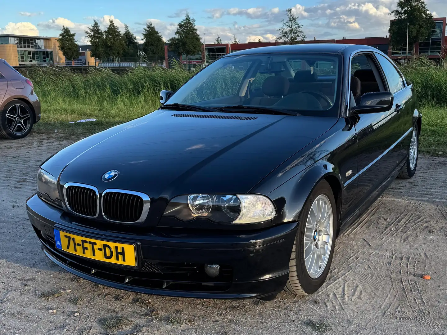 BMW 320 320 320Ci Zwart - 2