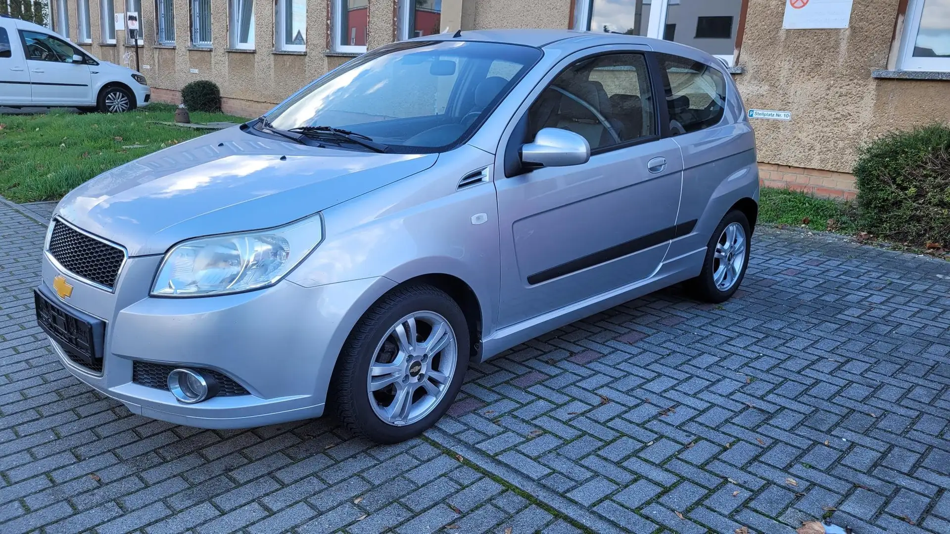 Chevrolet Aveo 1.4 LT Stříbrná - 1