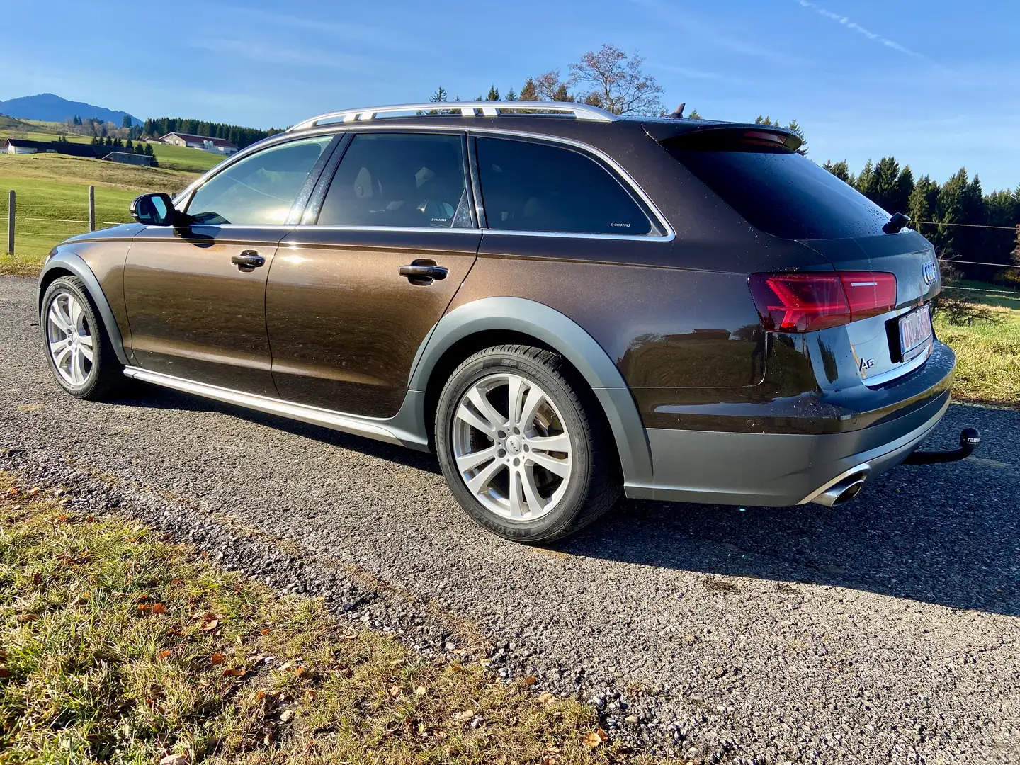 Audi A6 allroad 3.0 TDI quattro Voll Braun - 2