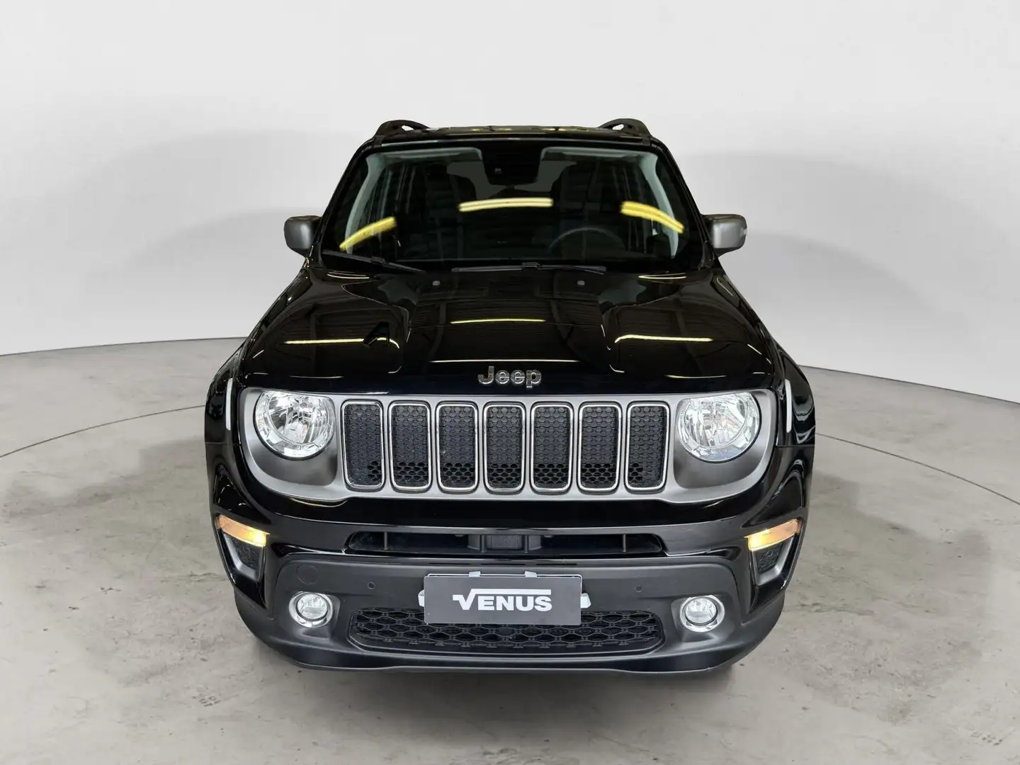 Jeep Renegade 1.3 T4 DDCT Limited Schwarz - 2