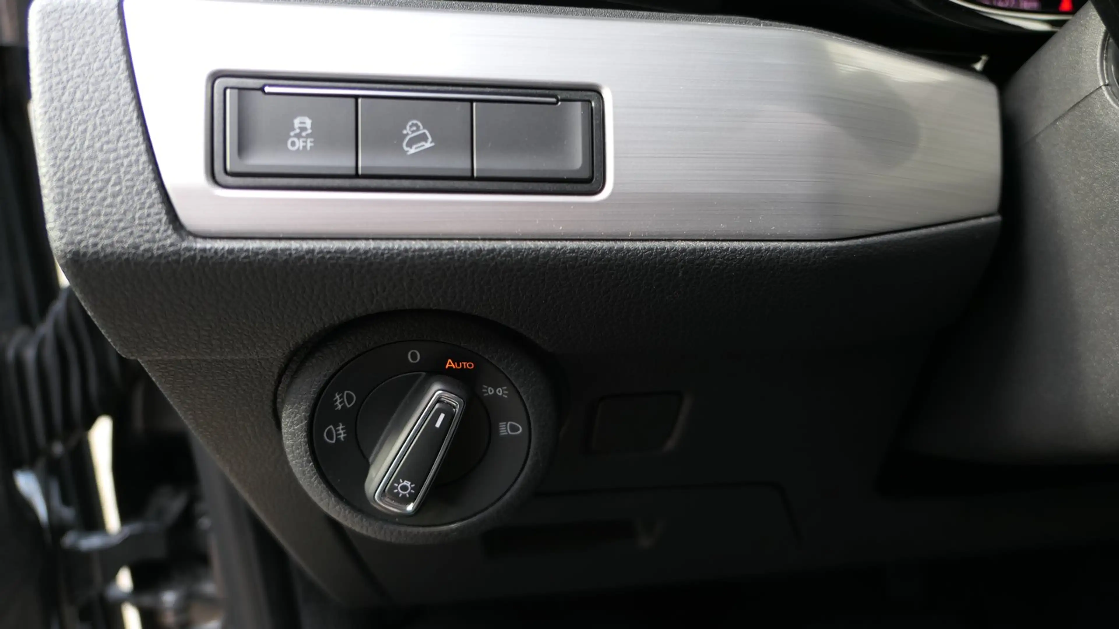 Volkswagen T6.1 Multivan VW T6.1 Multivan Edition TDI 4MOTION — photo 6