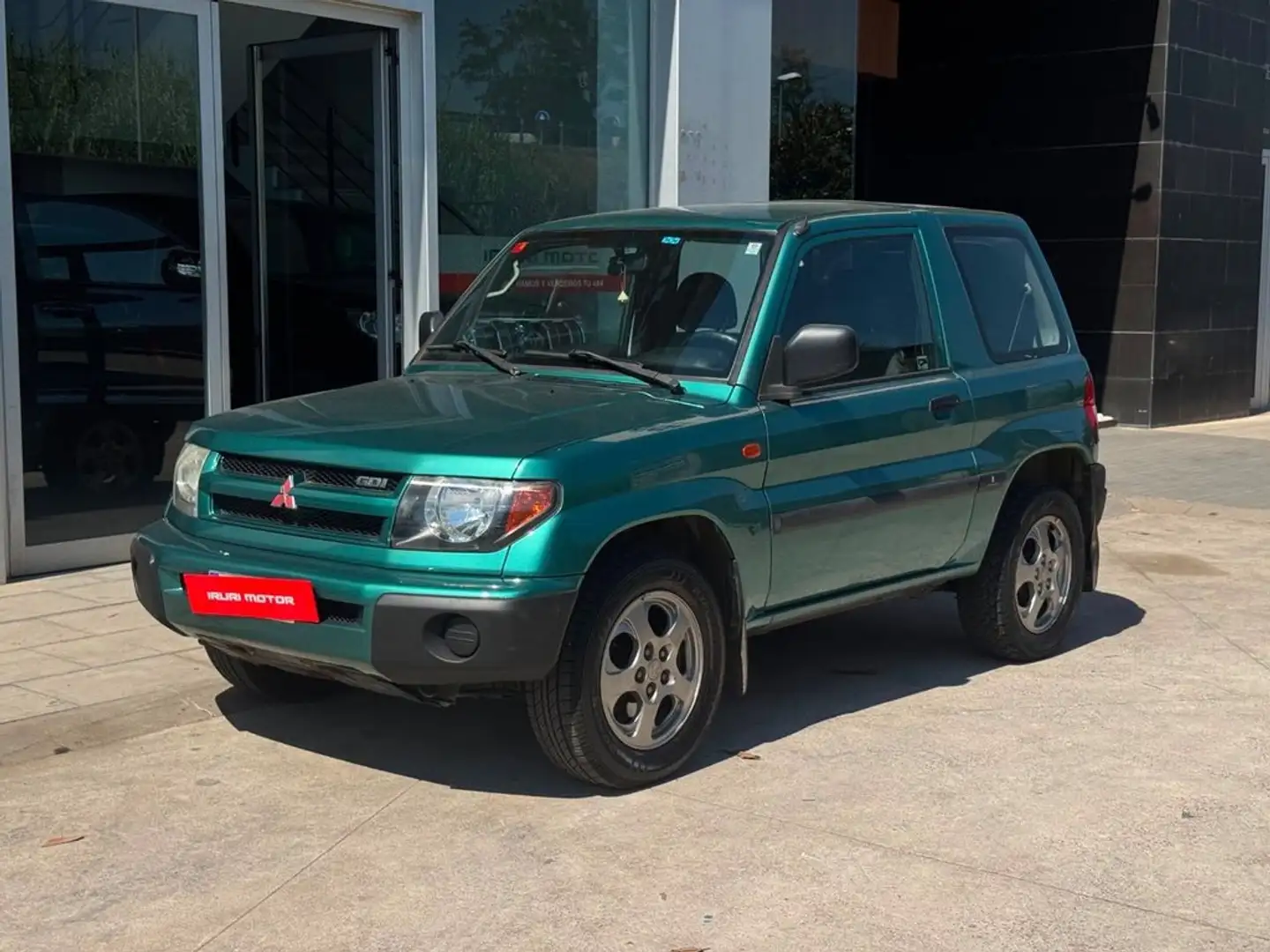 Mitsubishi Montero iO 1.8 GDI Verde - 2