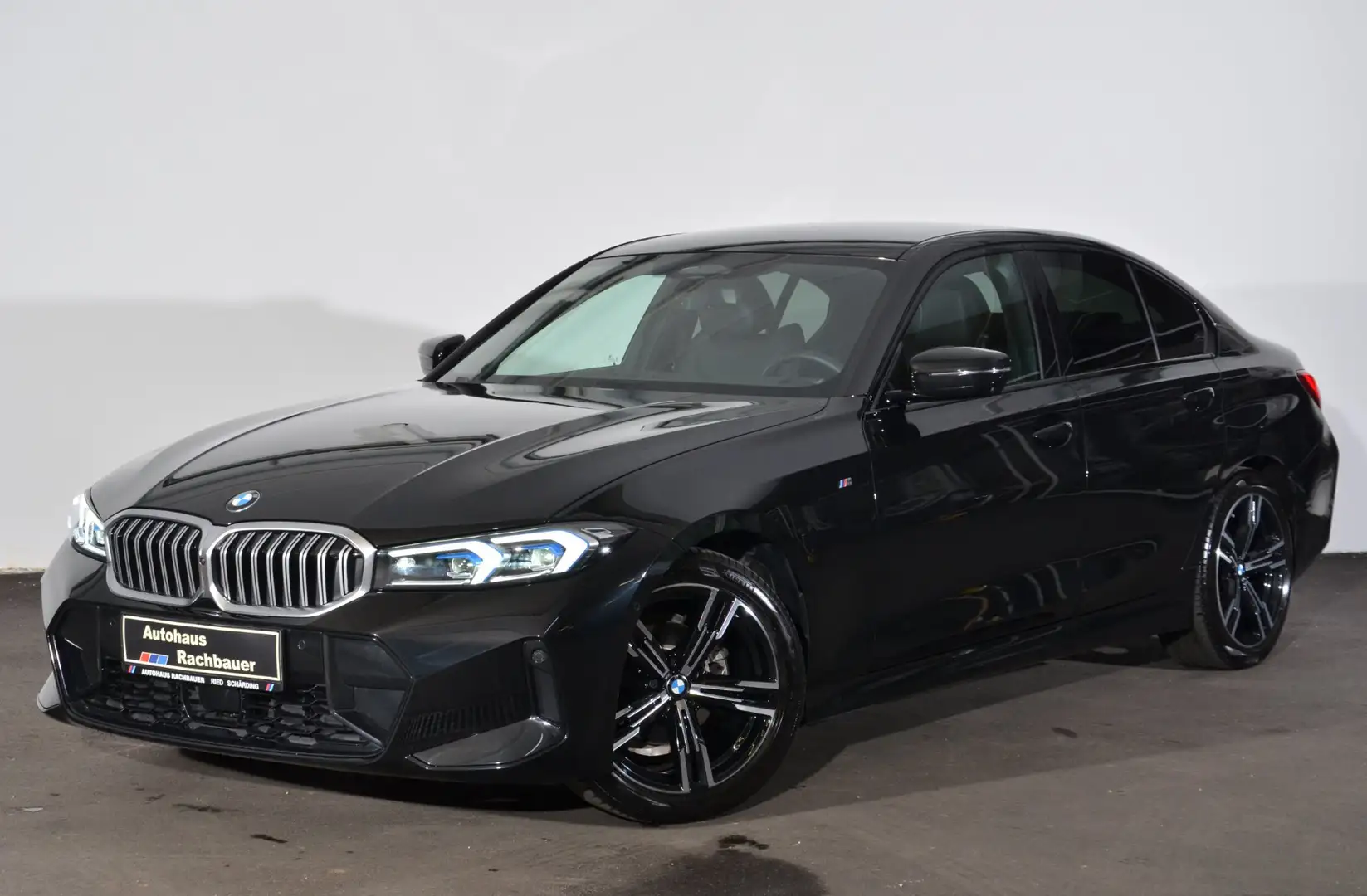 BMW 318 d Schwarz - 1