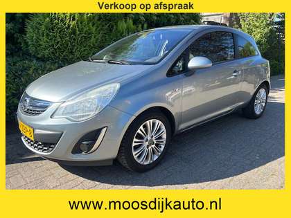 Opel Corsa 1.4-16V Cosmo Airco/ Orig NL auto/ met NAP/ Nw-APK