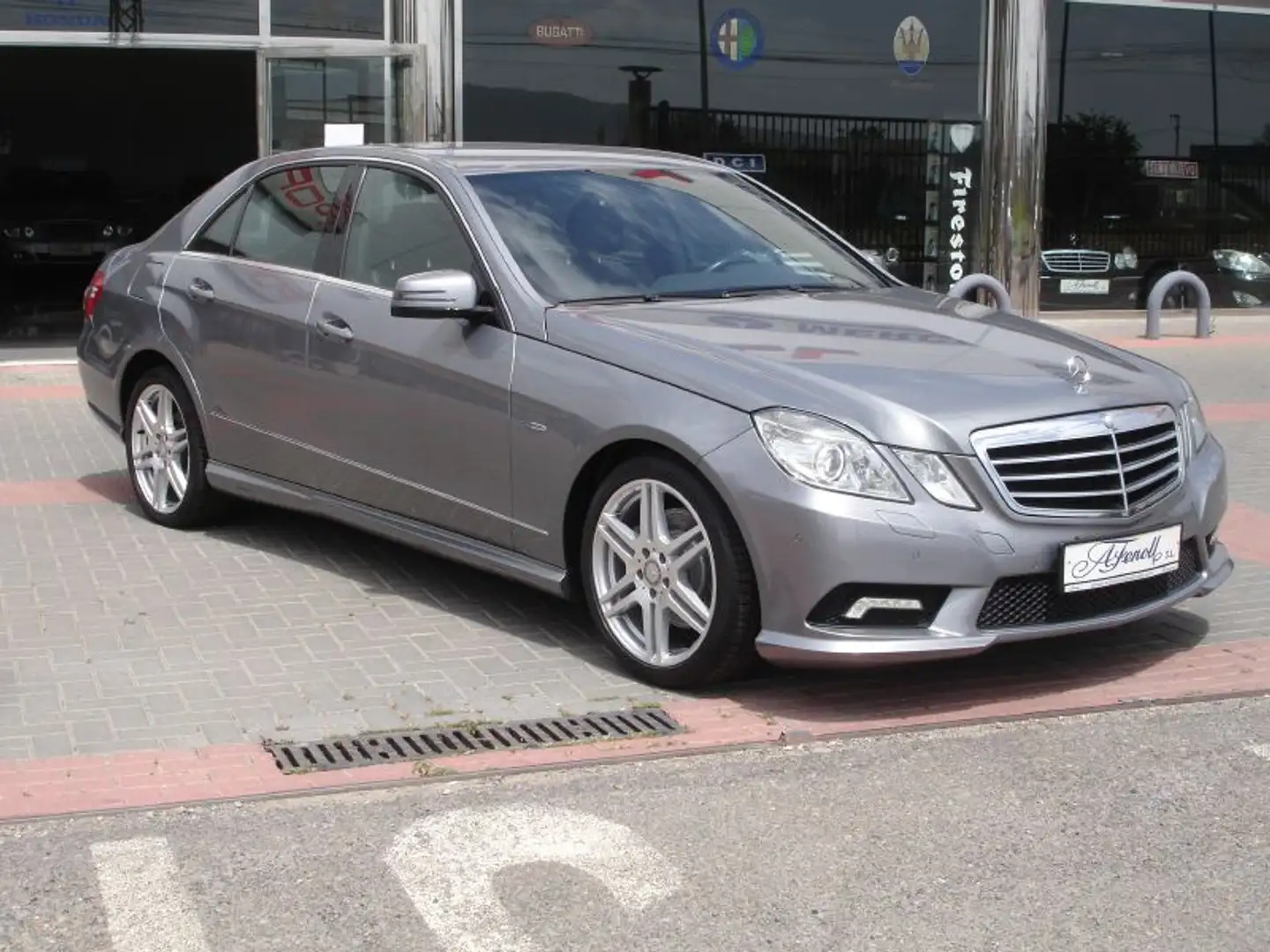 Mercedes-Benz E 350 350CDI BE Avantgarde Aut. Gris - 1