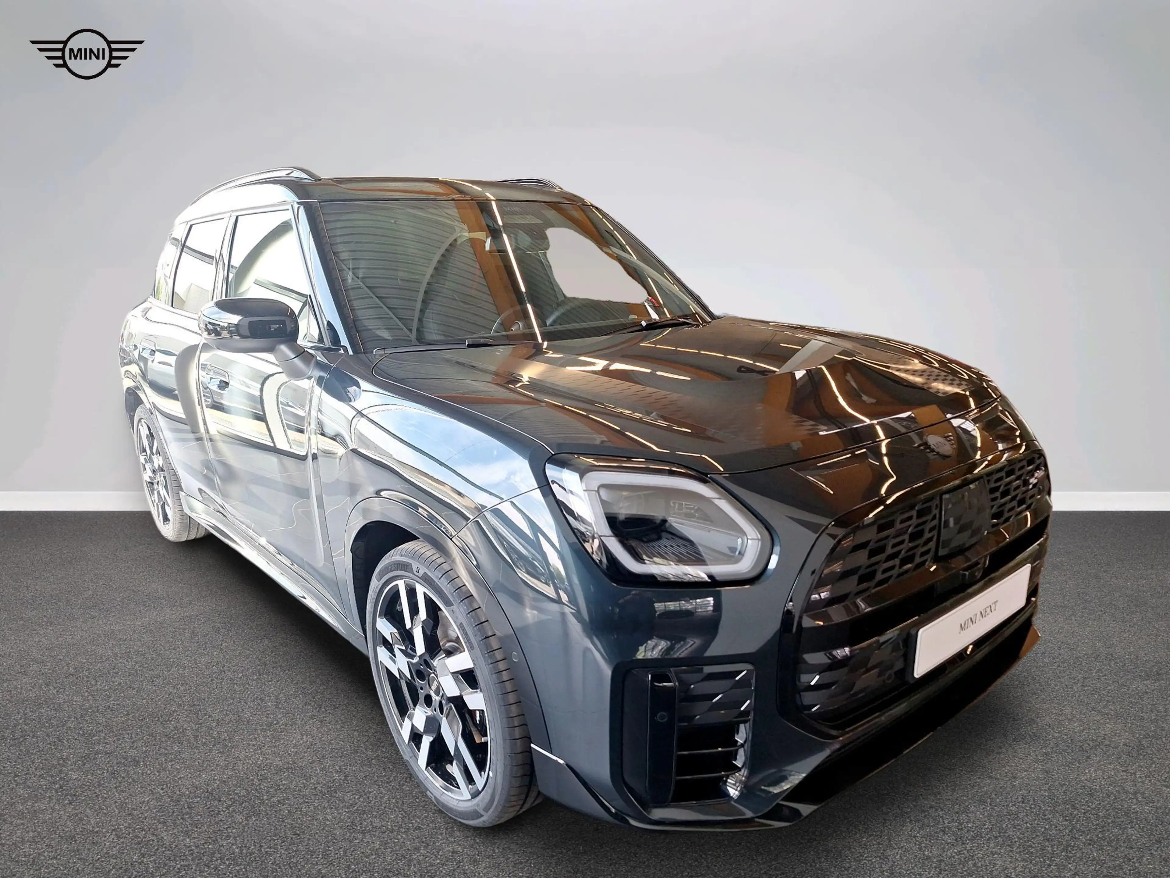 MINI Countryman S All4 John Cooper Works Trim — photo 12