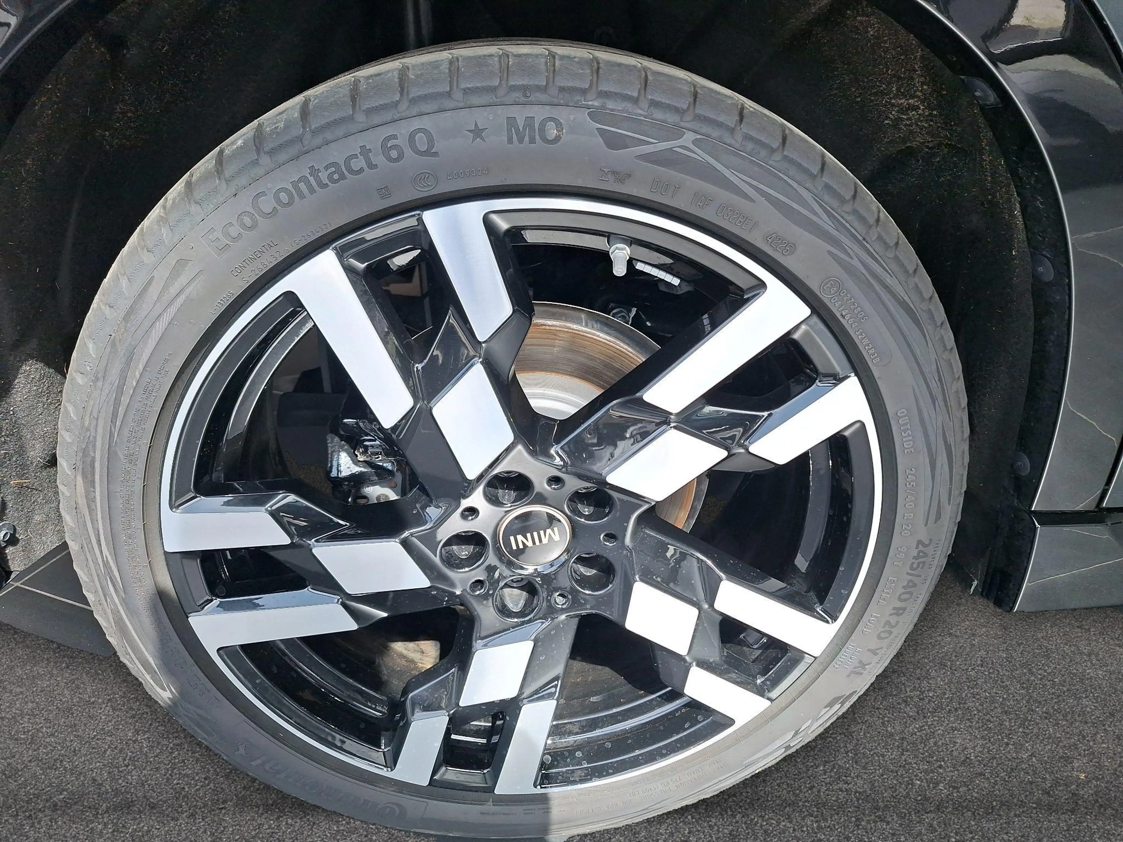 MINI Countryman S All4 John Cooper Works Trim — photo 8