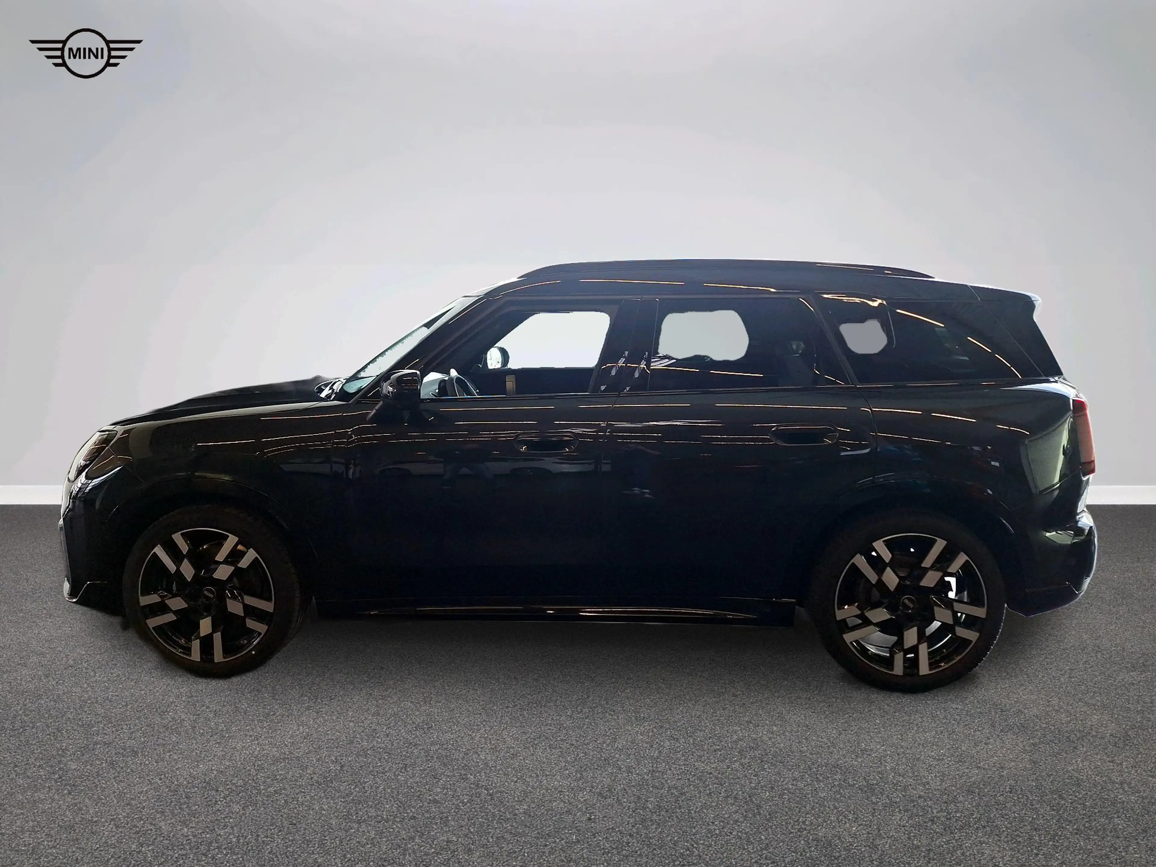MINI Countryman S All4 John Cooper Works Trim — photo 2