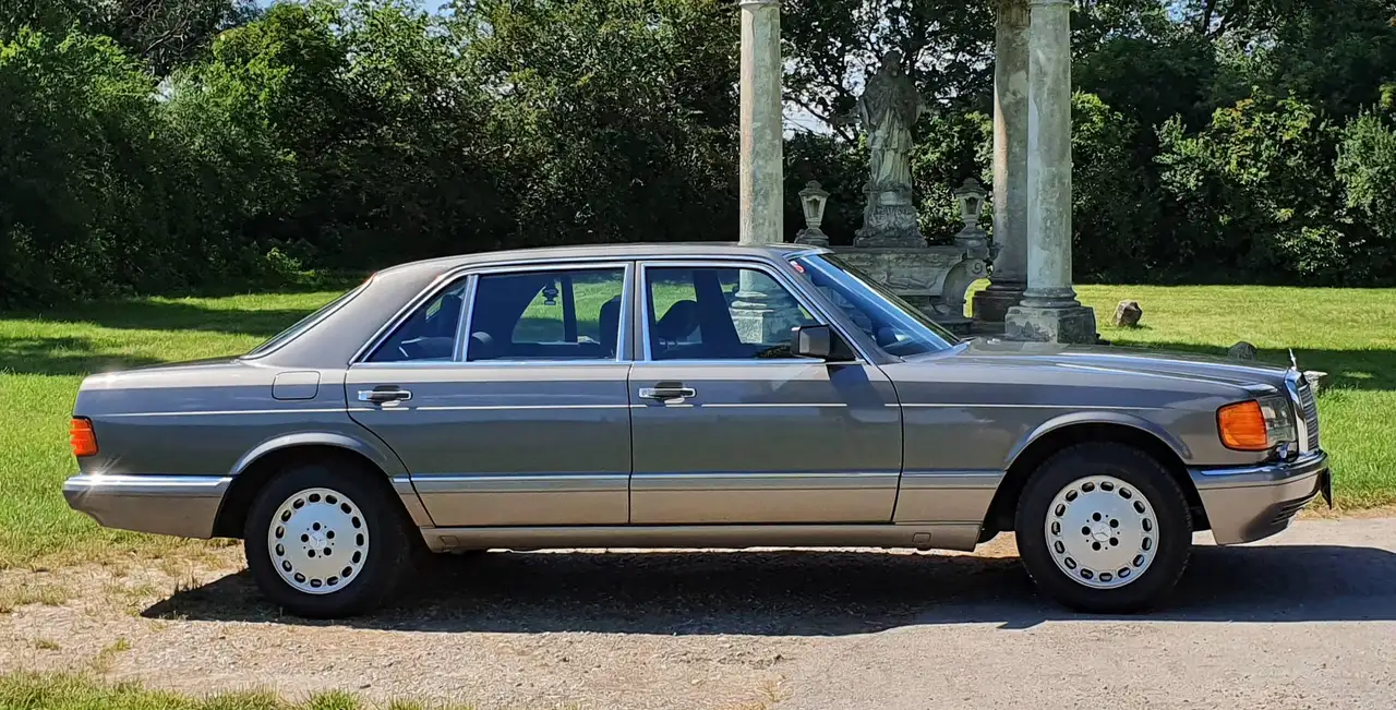 Mercedes-Benz 420 SEL Aut., foto 2