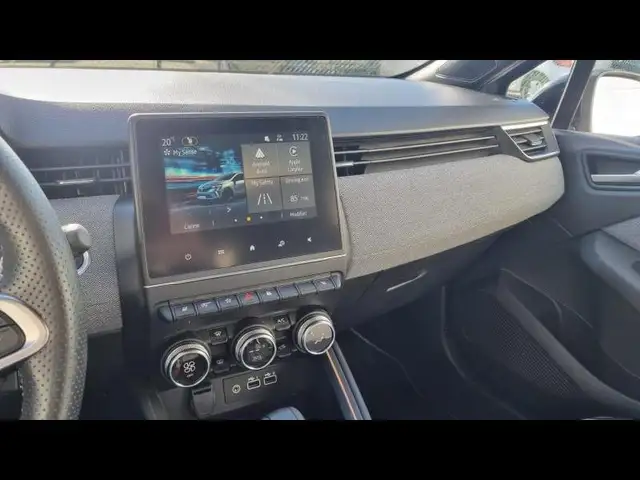 Renault Clio view 13
