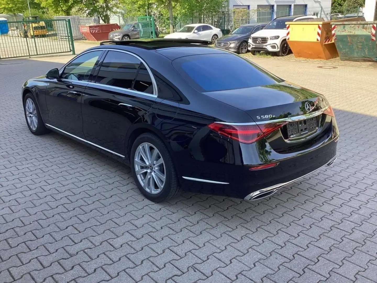 Mercedes-Benz S 580 e 4M L Exclusive FirstClass Chauffer FondTV Nero - 2