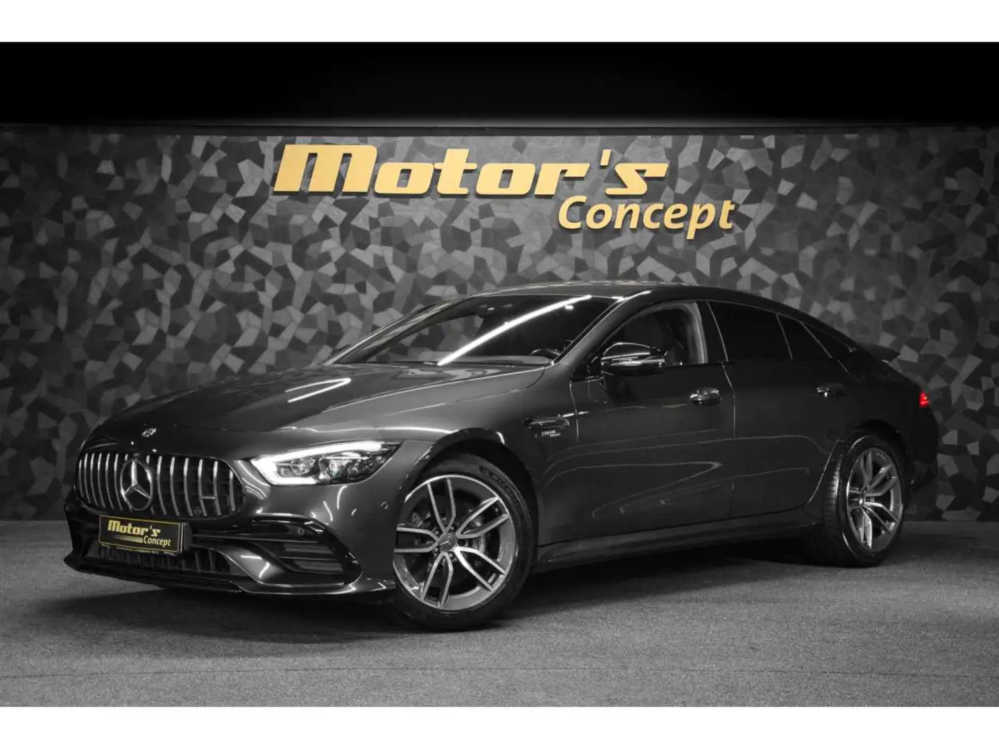 Mercedes-Benz AMG GT 43 4 MATIC + Gris - 1