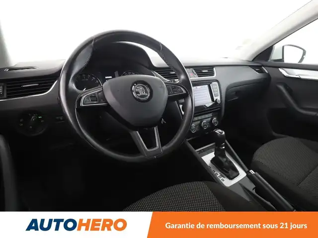 Skoda Octavia view 11