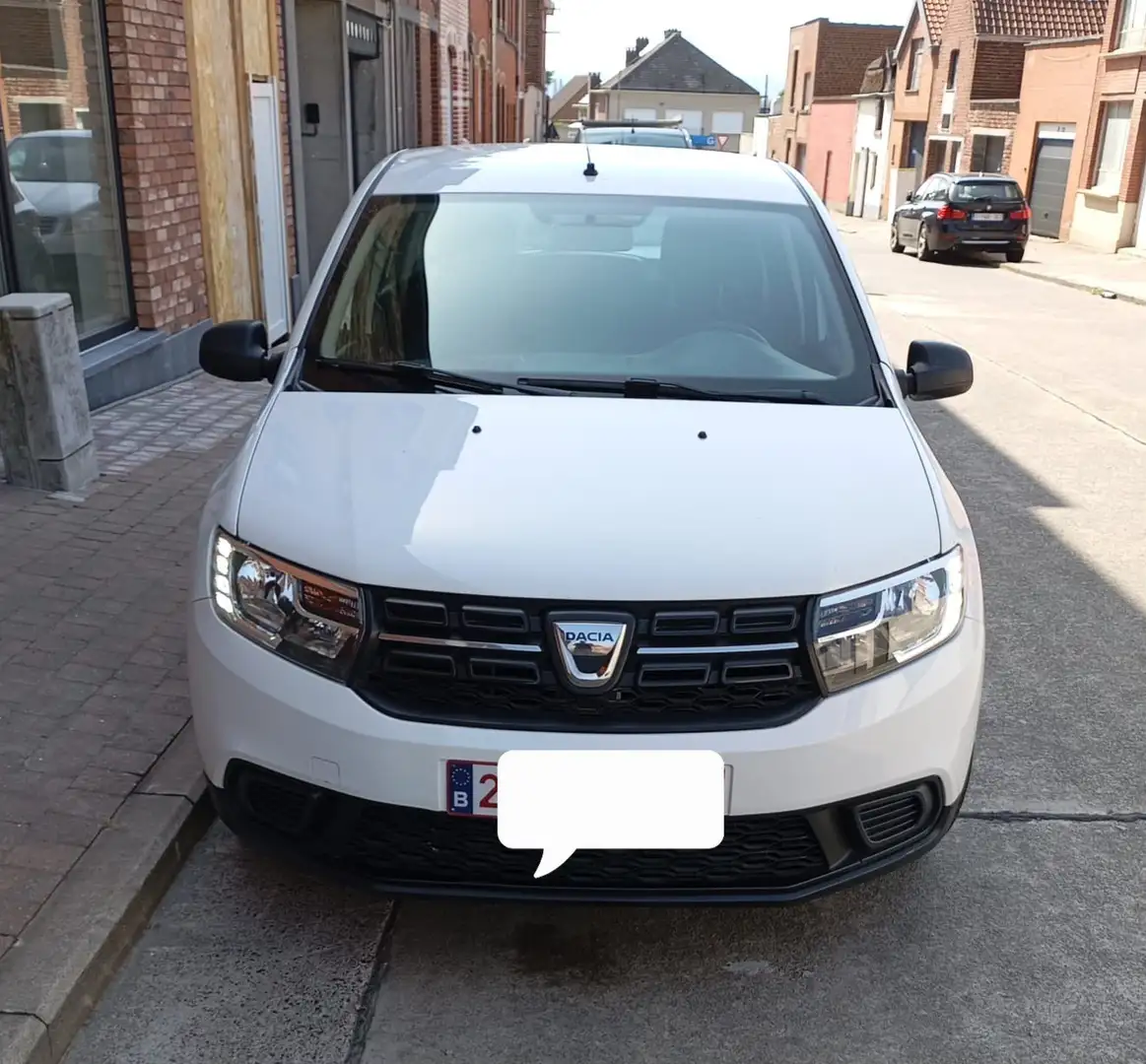 Dacia Sandero 1.0i SCe Blanc - 1