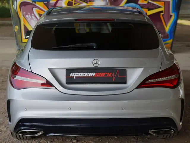 Mercedes-Benz CLA view 7