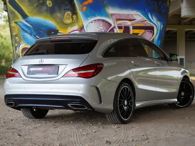 Mercedes-Benz CLA view 13