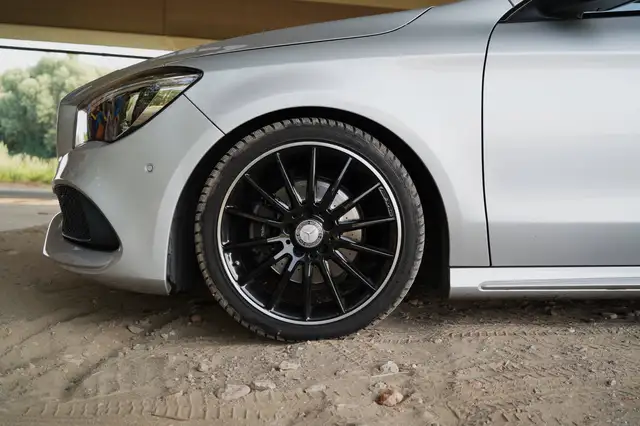 Mercedes-Benz CLA view 10