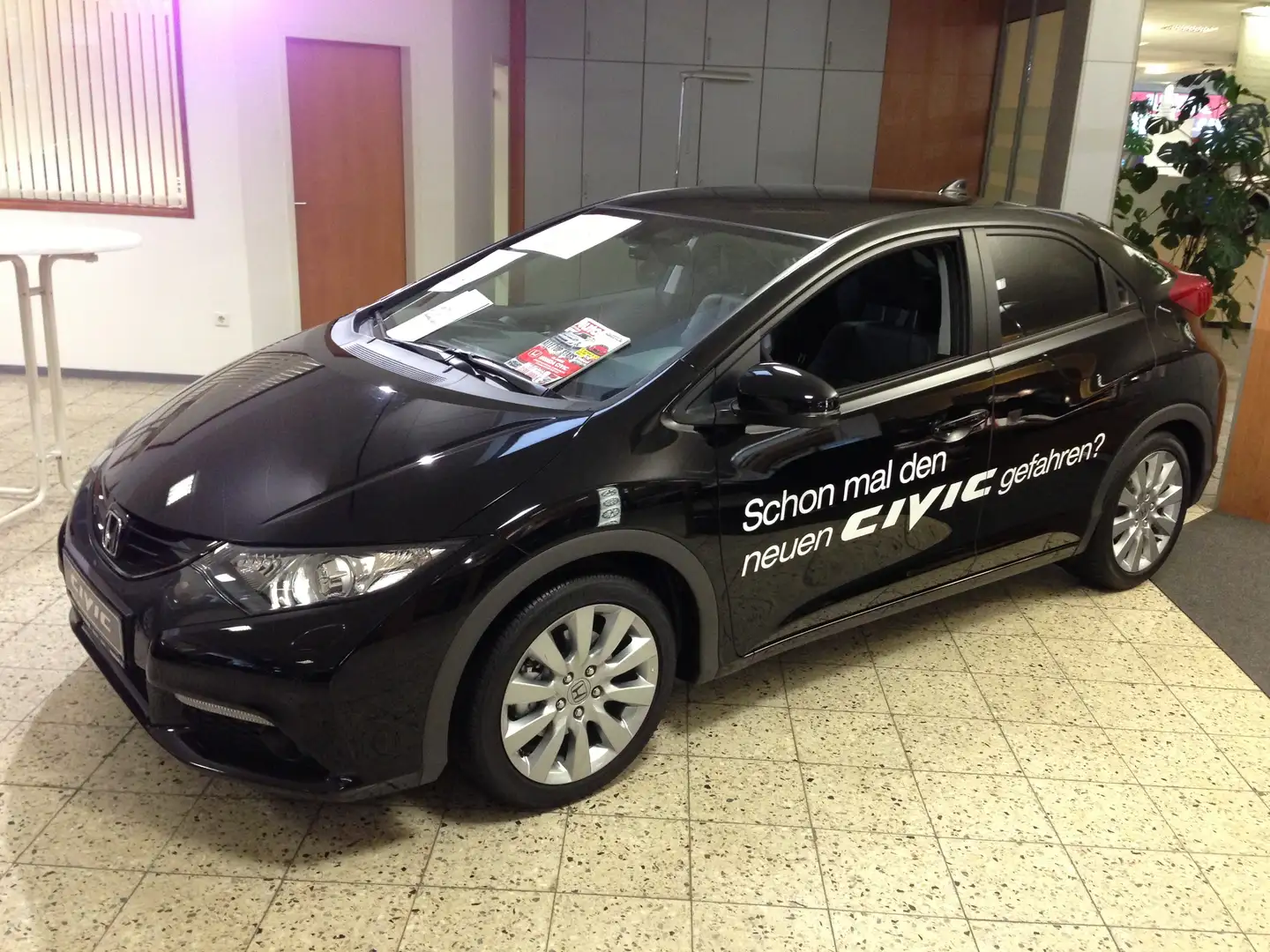 Honda Civic 1.8i-VTEC Executive - 1