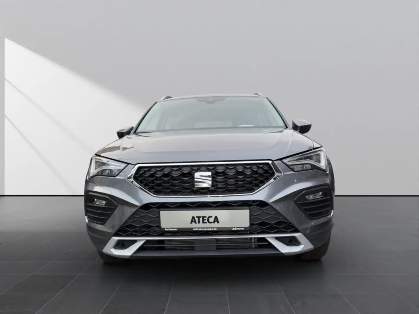SEAT Ateca Road Edition 1.5 TSI *Navi*SHZ*RFK*Kessy* Grau - 2