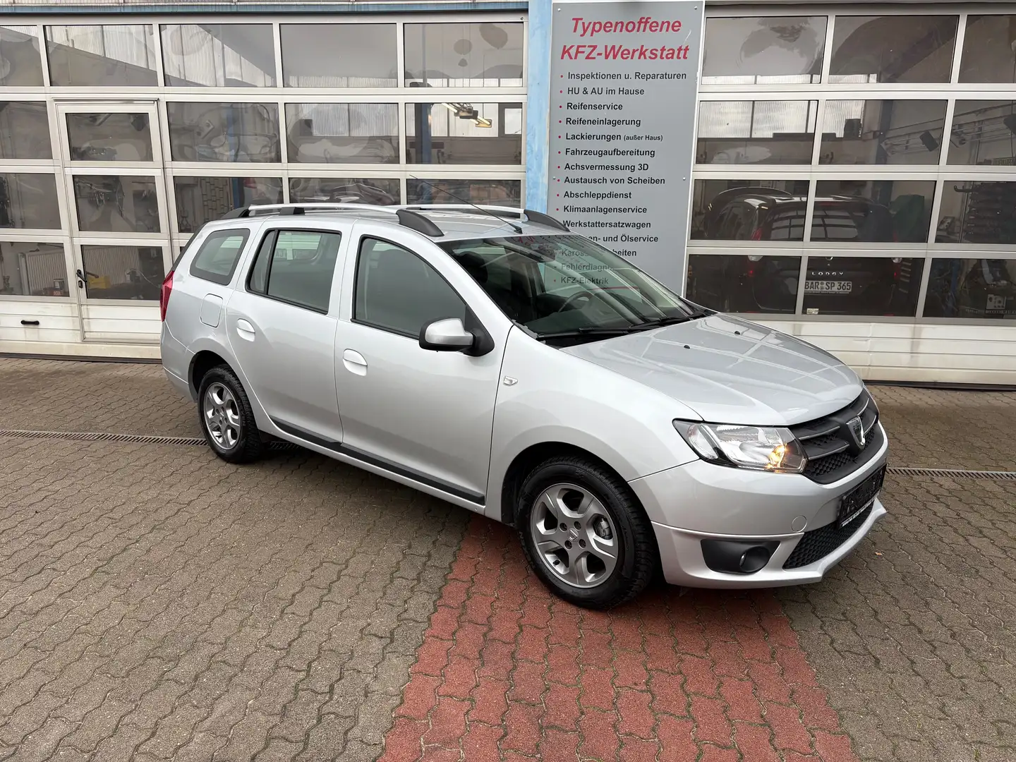 Dacia Logan Logan MCV , Tempomat, HU/AU neu Silber - 1