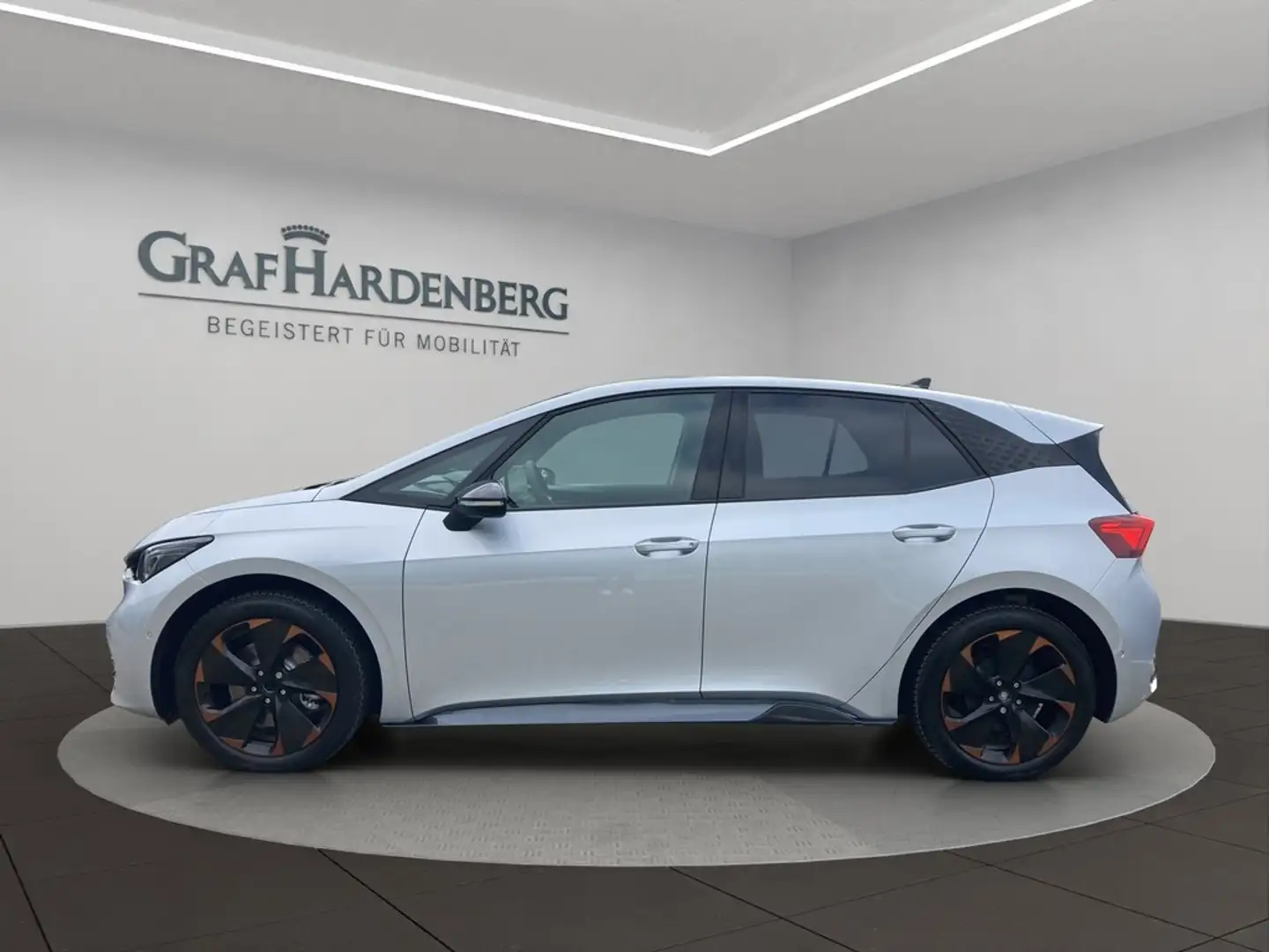 CUPRA Born Edition Dynamic 170 kW (231 PS) 60 kWh Argintiu - 2