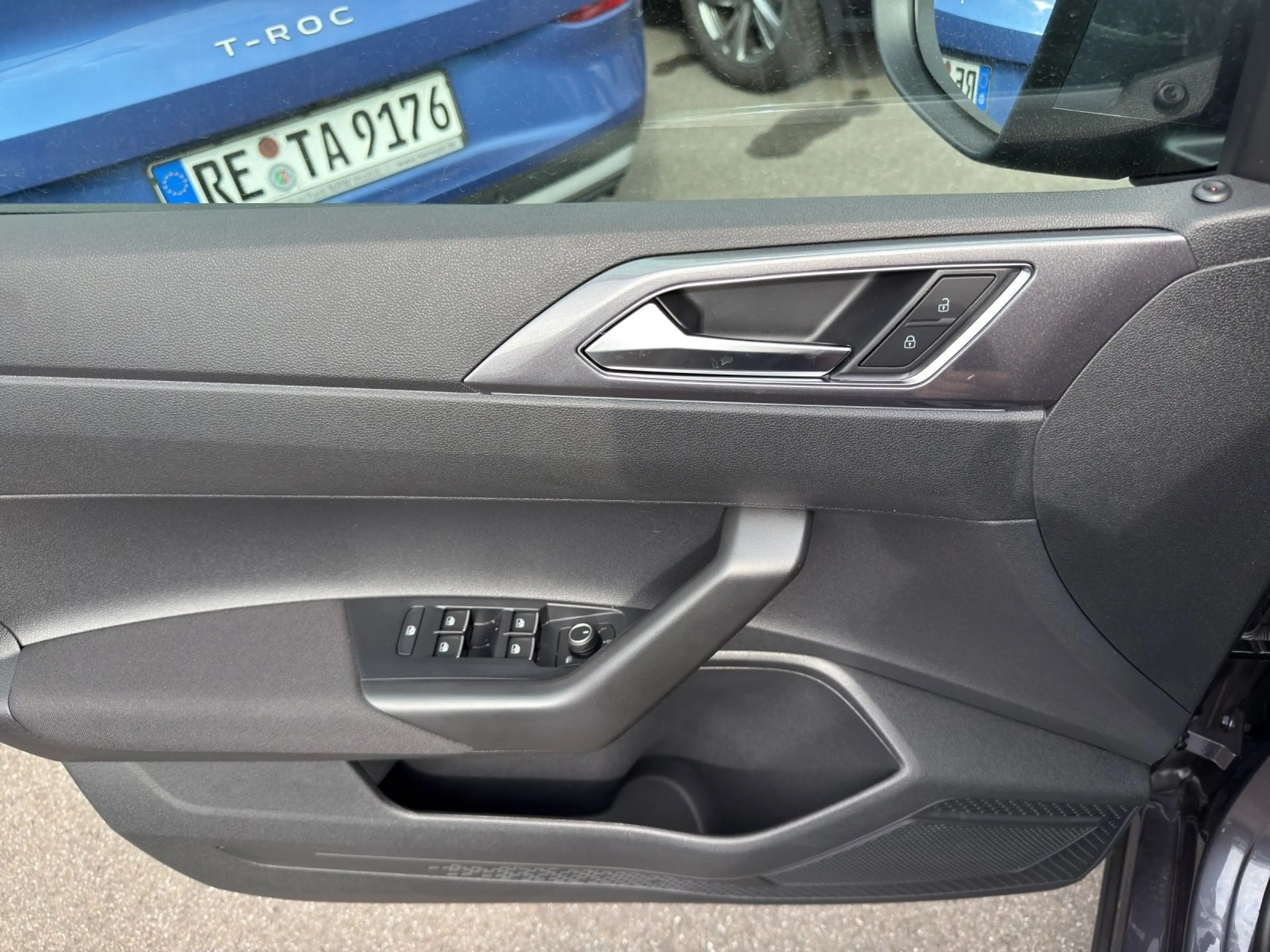 Volkswagen Taigo 1.5 TSI DSG STYLE REAR VIEW IQ.LIGHT NAVI — photo 8