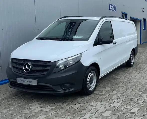 Mercedes-Benz Vito 110 CDI LANG 6G KLIMA TEMPOMAT AHK 3-SITZER