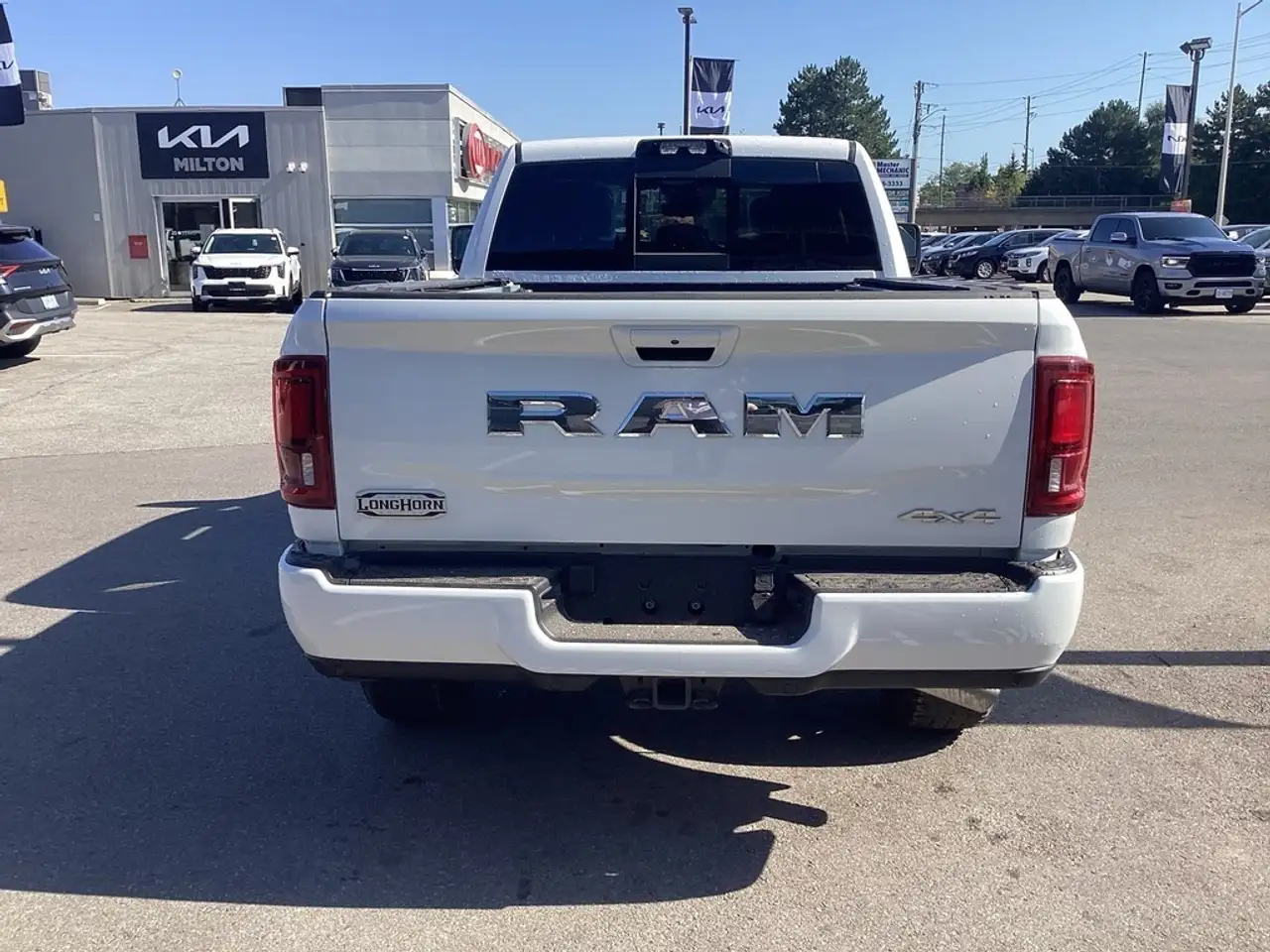 RAM 2500 снимка RAM 2500