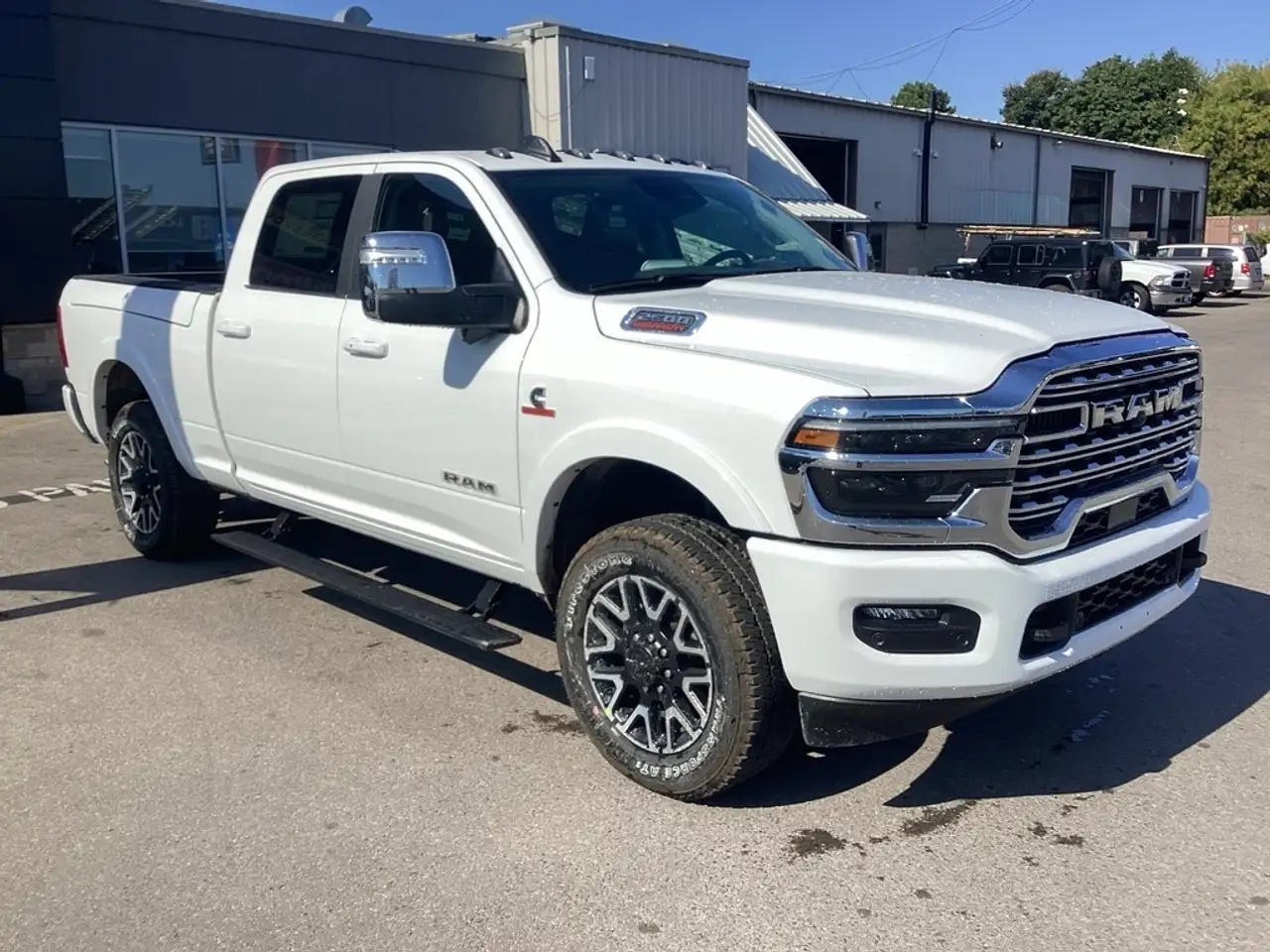 RAM 2500 снимка RAM 2500