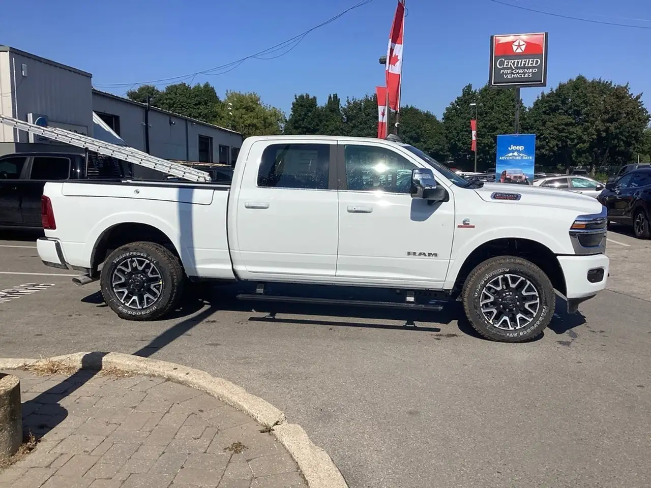 RAM 2500 снимка RAM 2500