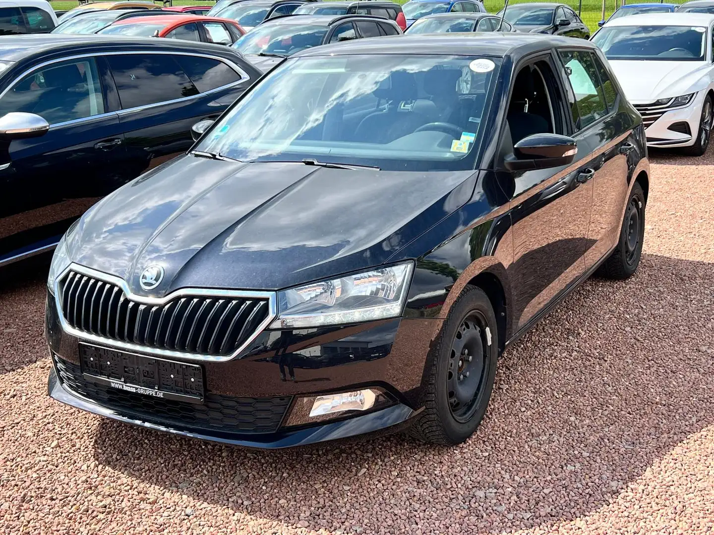Skoda Fabia 1.0 MPI Cool Plus SHZ|Klima|DAB+Radio Black - 2