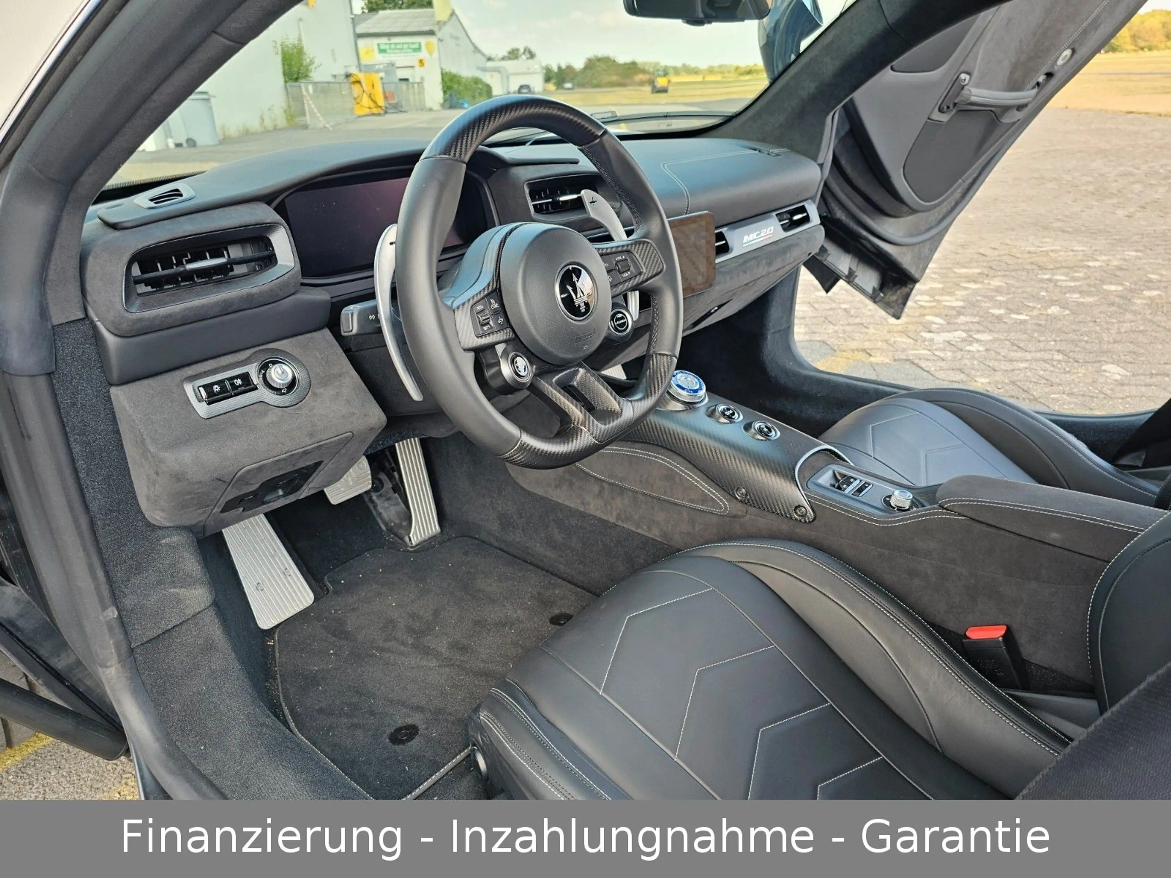 Maserati MC20 3.0 V6 DCT Carbon LIFT 1. Hand & wenig Km! — photo 8