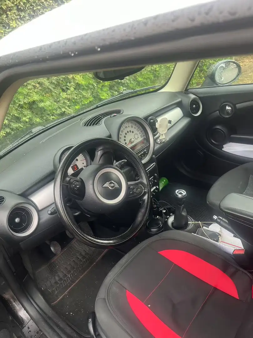 MINI Cooper D 1.6 - 1