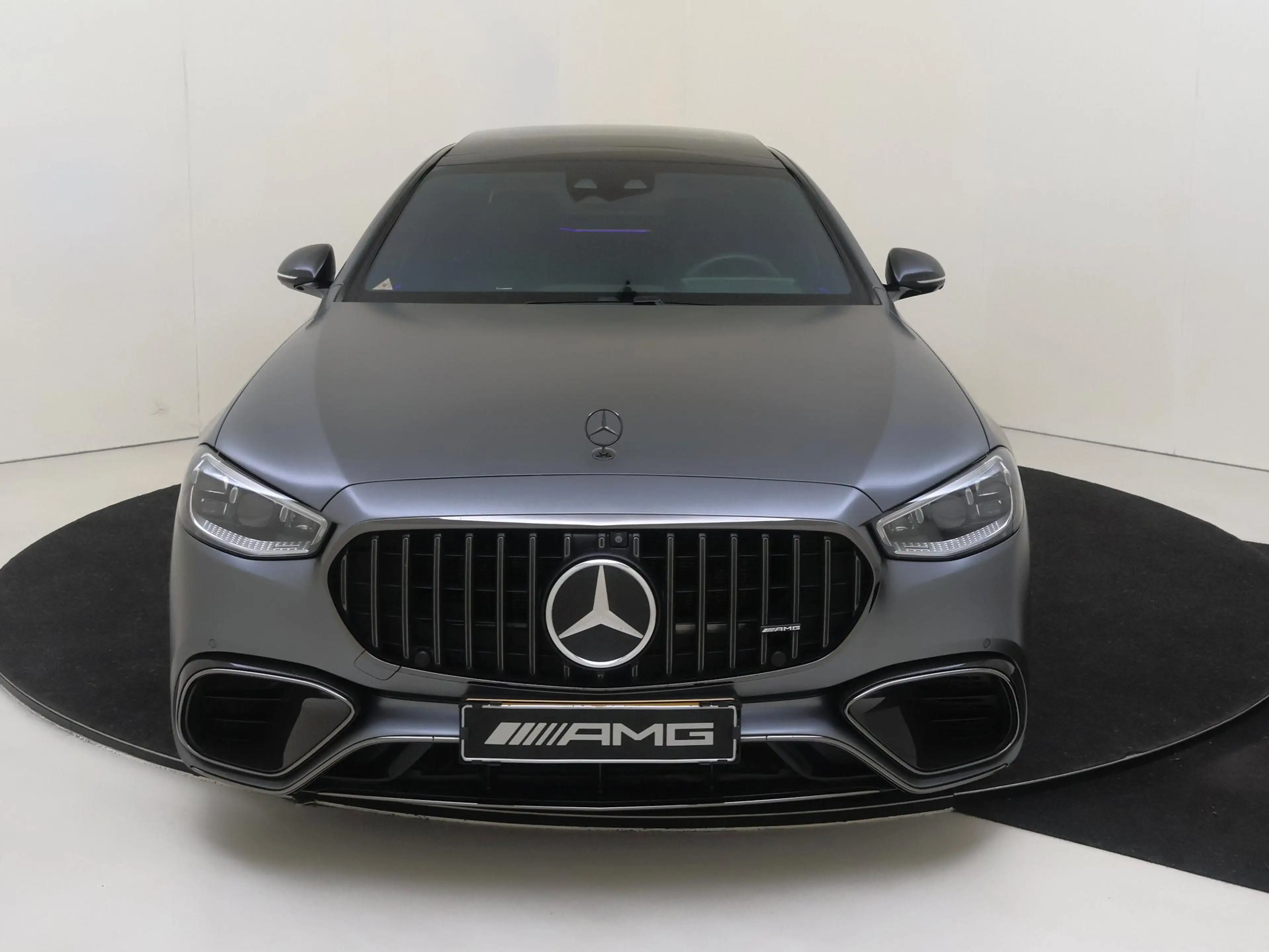 Mercedes-Benz S 63 AMG S E Performance / Panoramadak/ Carbon int+ext/ Bur — photo 7