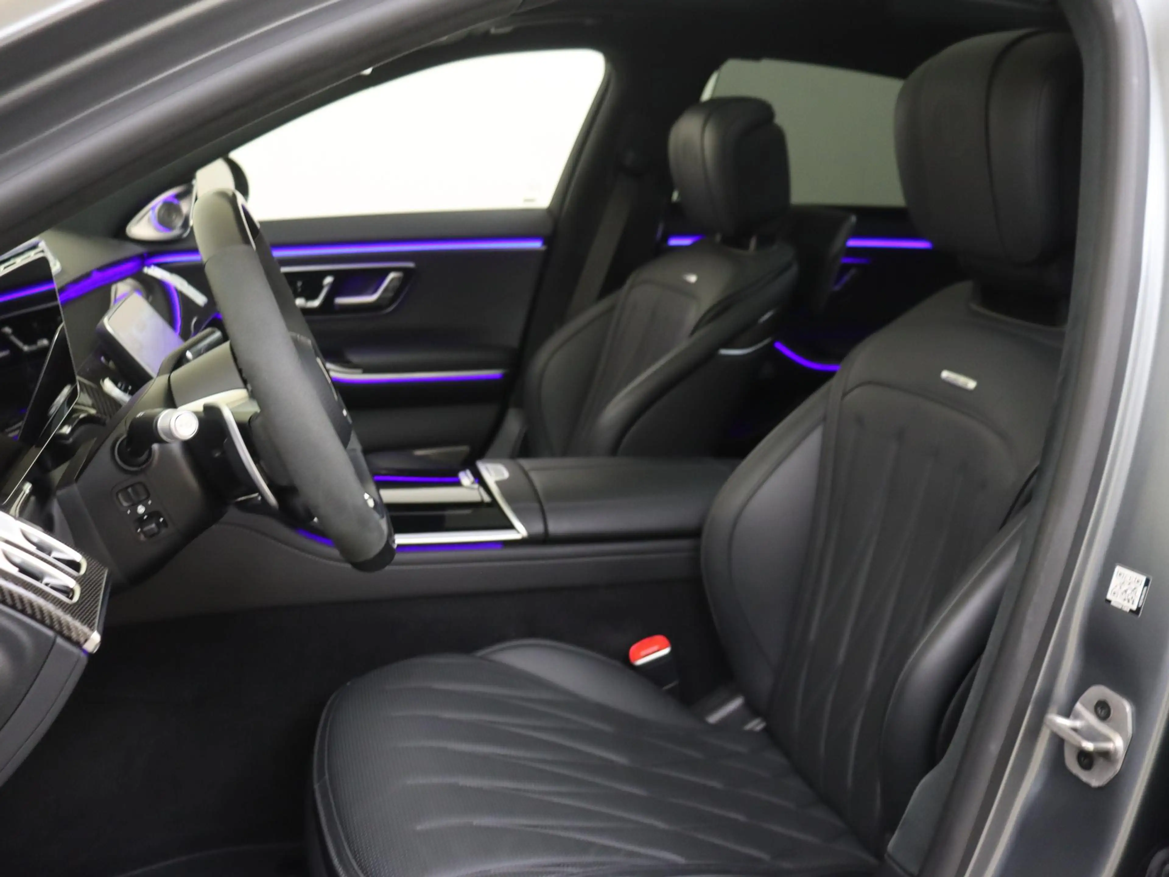 Mercedes-Benz S 63 AMG S E Performance / Panoramadak/ Carbon int+ext/ Bur — photo 3