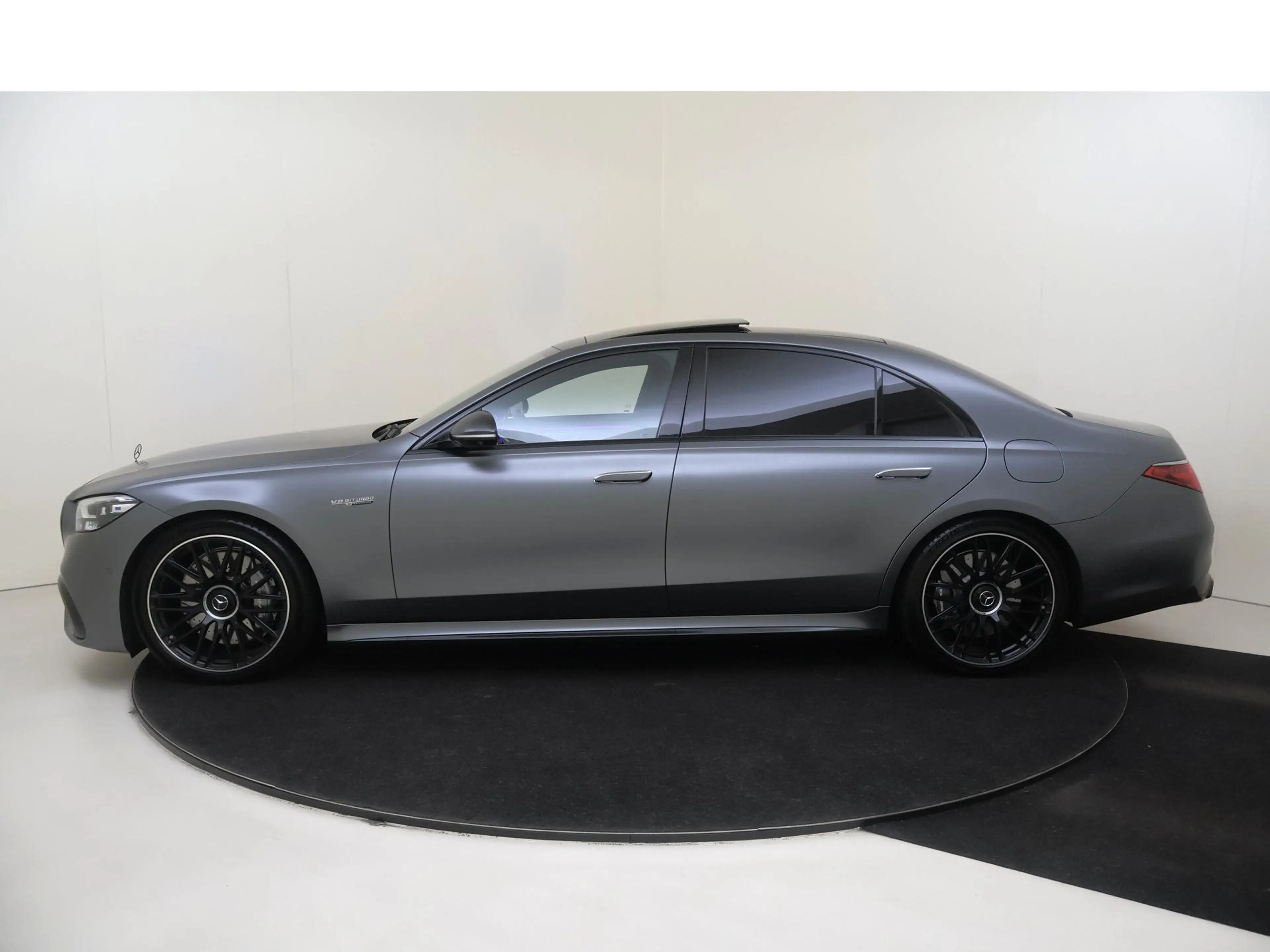Mercedes-Benz S 63 AMG S E Performance / Panoramadak/ Carbon int+ext/ Bur — photo 9
