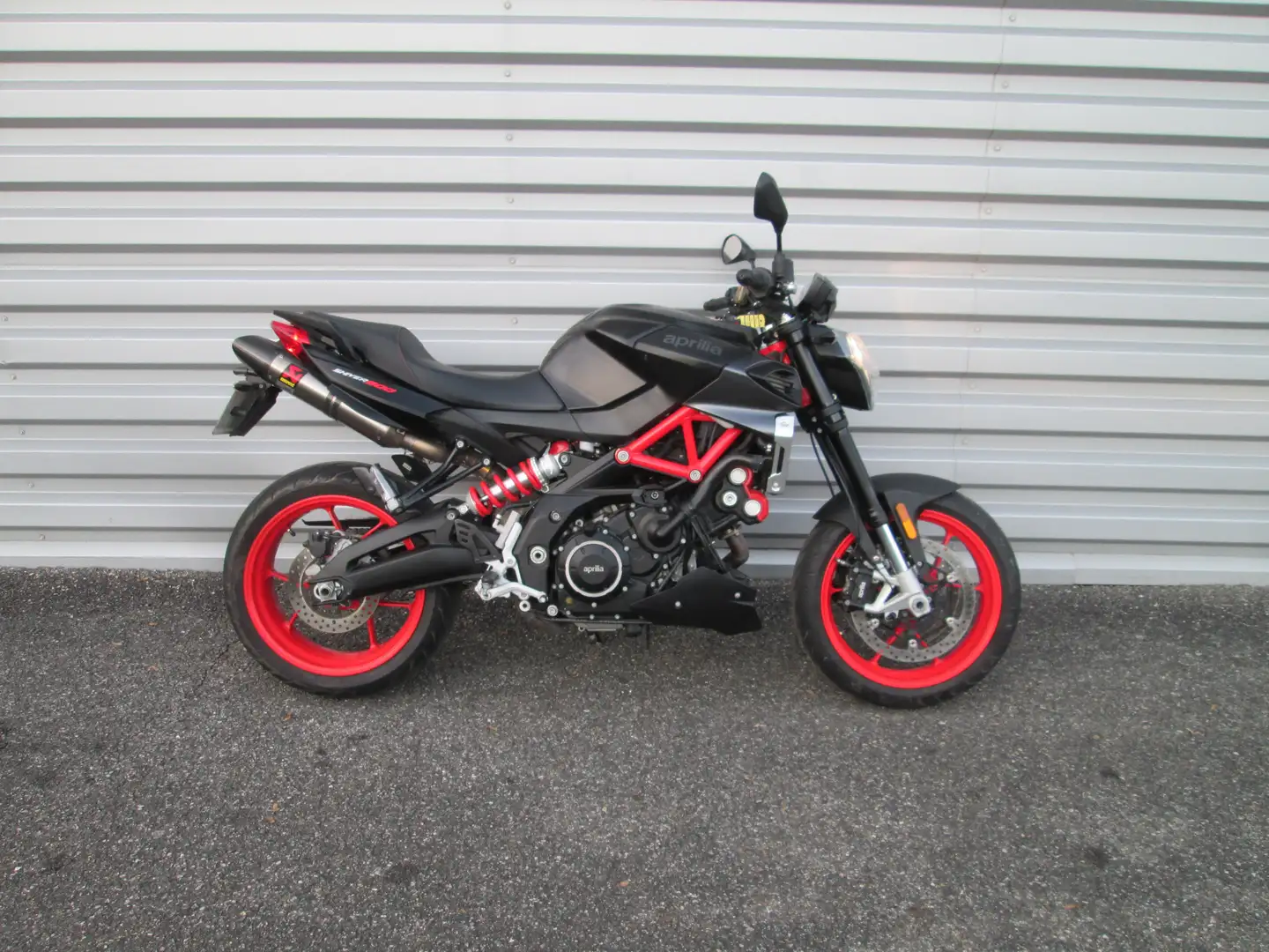Aprilia Shiver 900 Negro - 2
