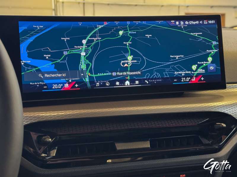 Photo du véhicule BMW 330