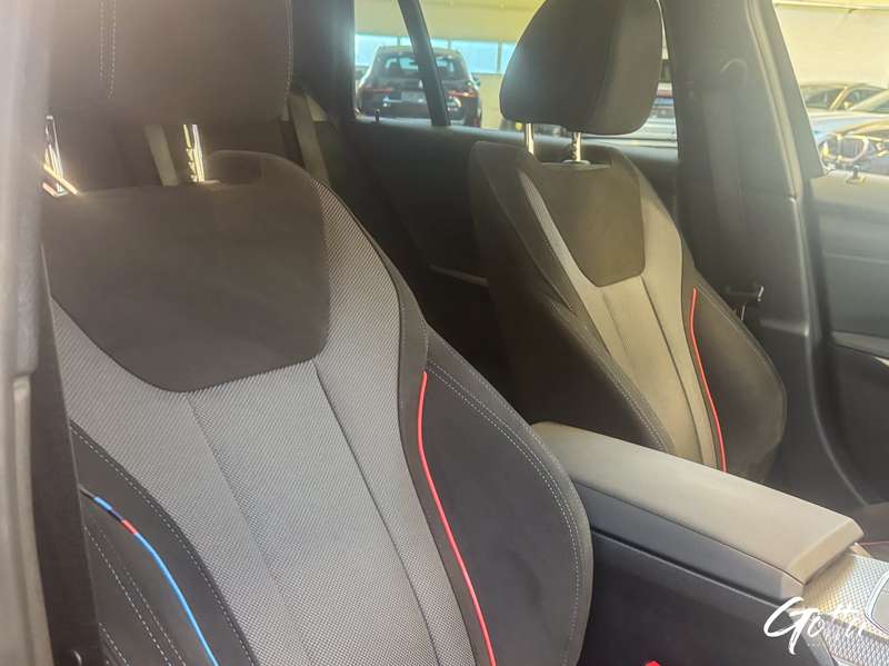 Photo du véhicule BMW 330