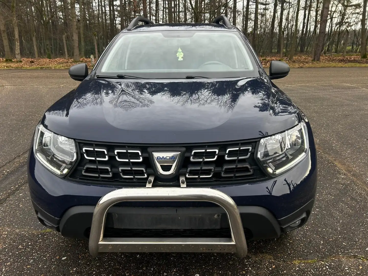 Dacia Duster SCe 115 2WD Prestige.   1.6. benzine. Bleu - 1